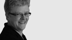 Beth Chisholm Beth Chisholm