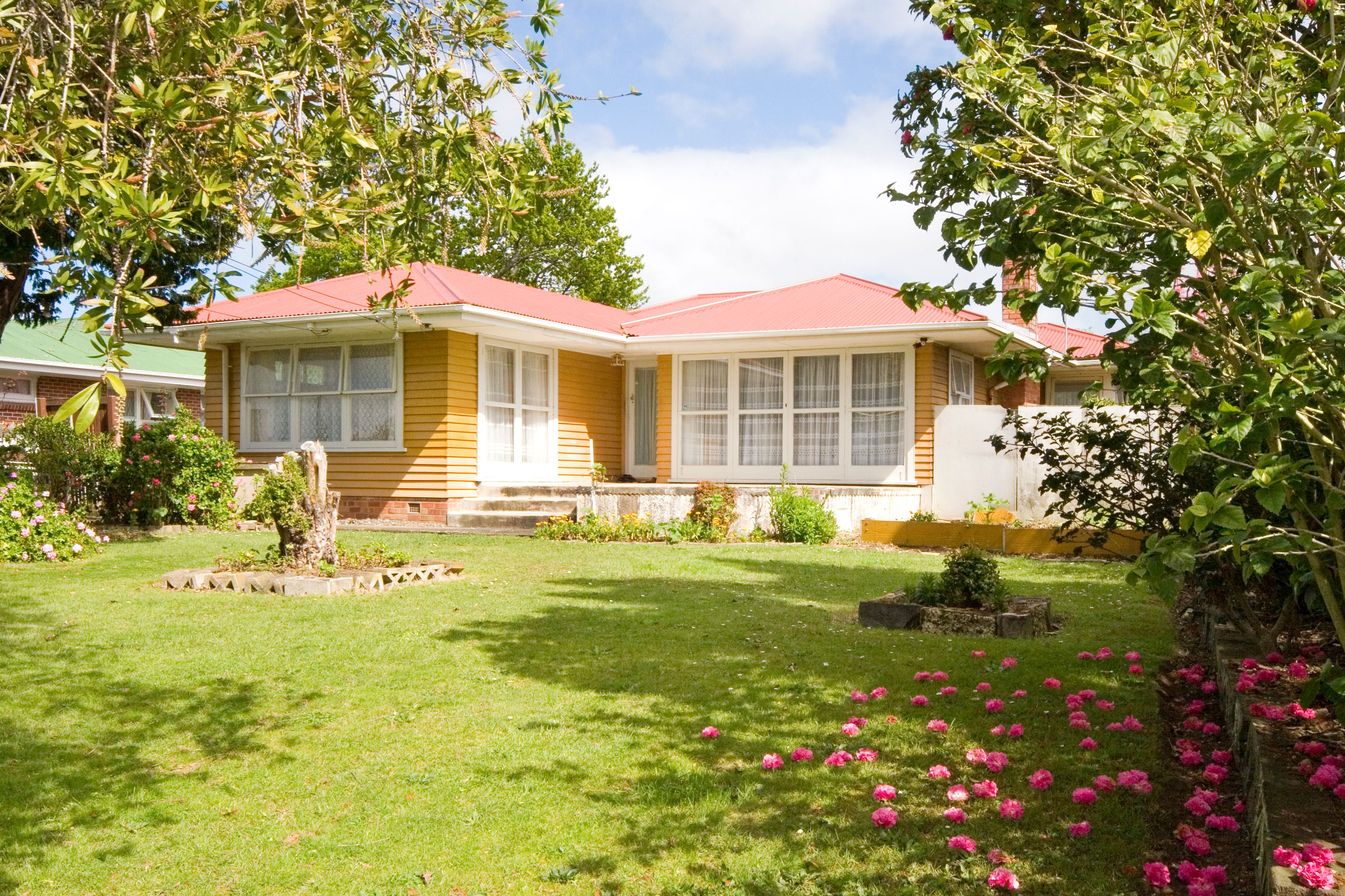 16 Cornwall Road, Papatoetoe, Manukau City