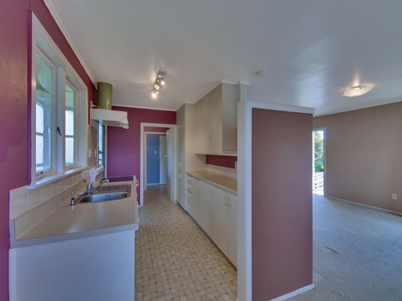 25 Hutchinson Road, Howick, Manukau City