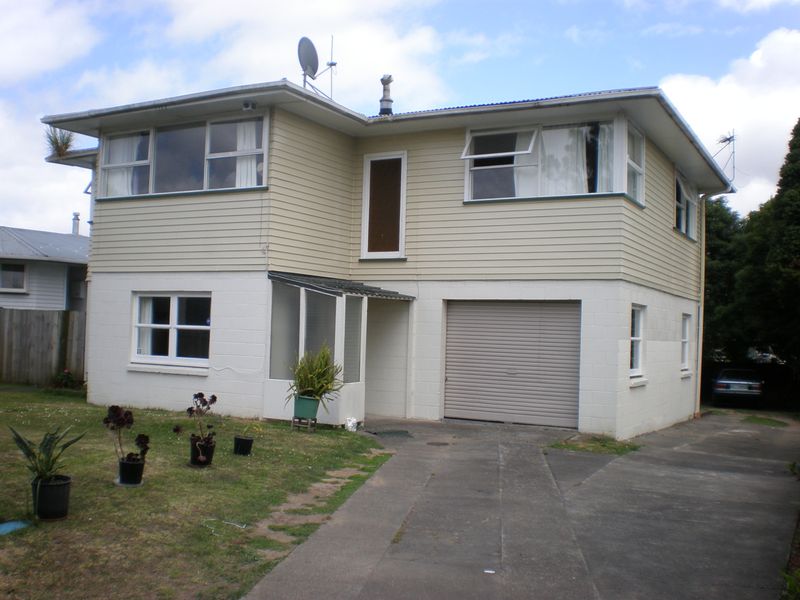 Need Space??? Now listed at $349,000 - Mangere East