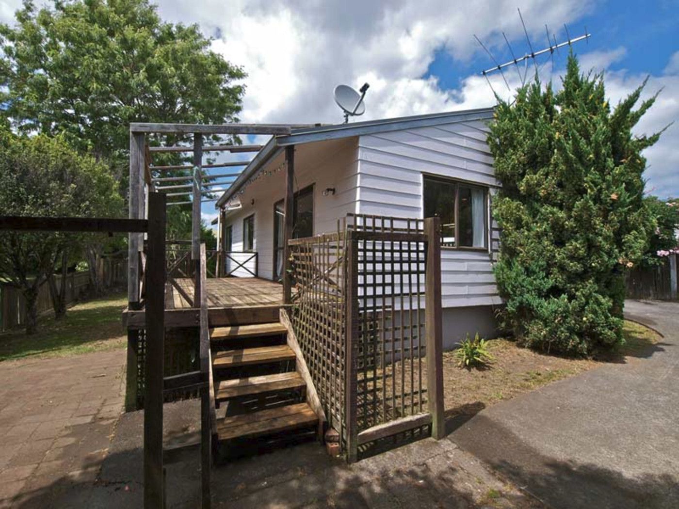 3/4 Coxhead Road, Manurewa, Manukau City