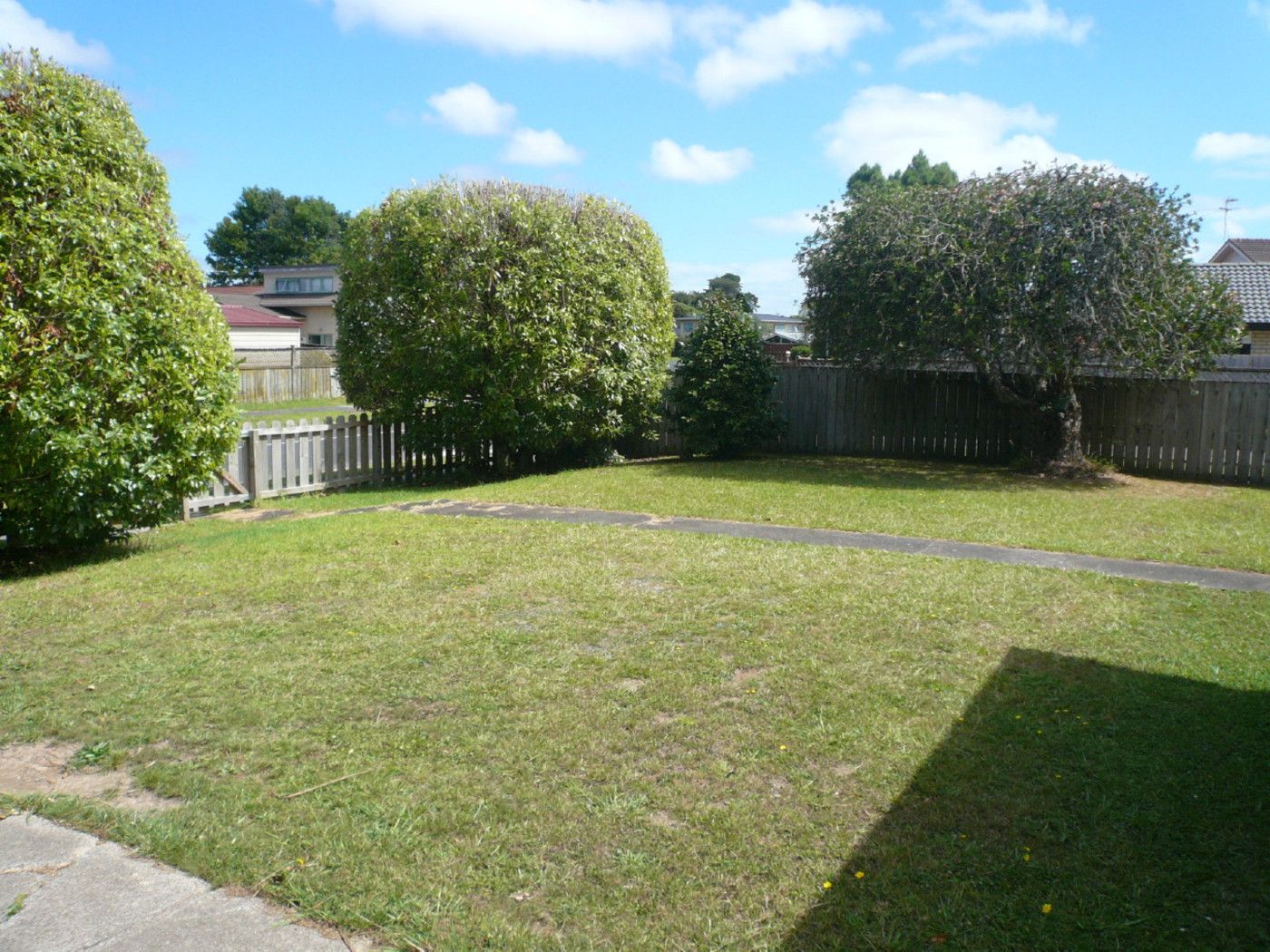 37 Edgewater Drive, Pakuranga, Manukau City