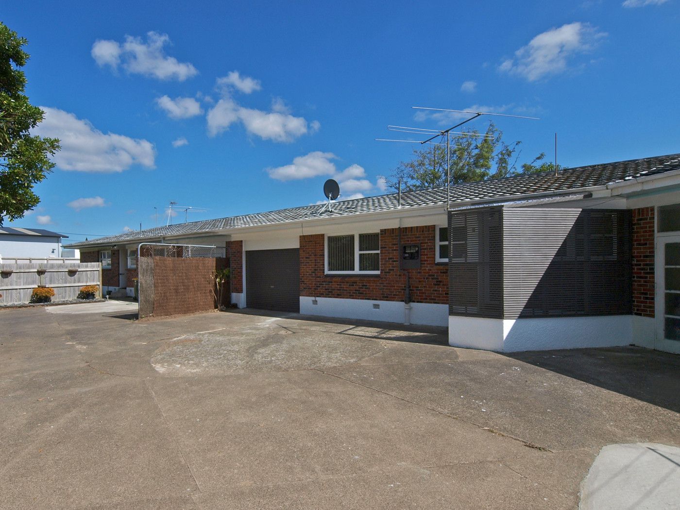 2/23 Rose Road, Papatoetoe, Manukau City