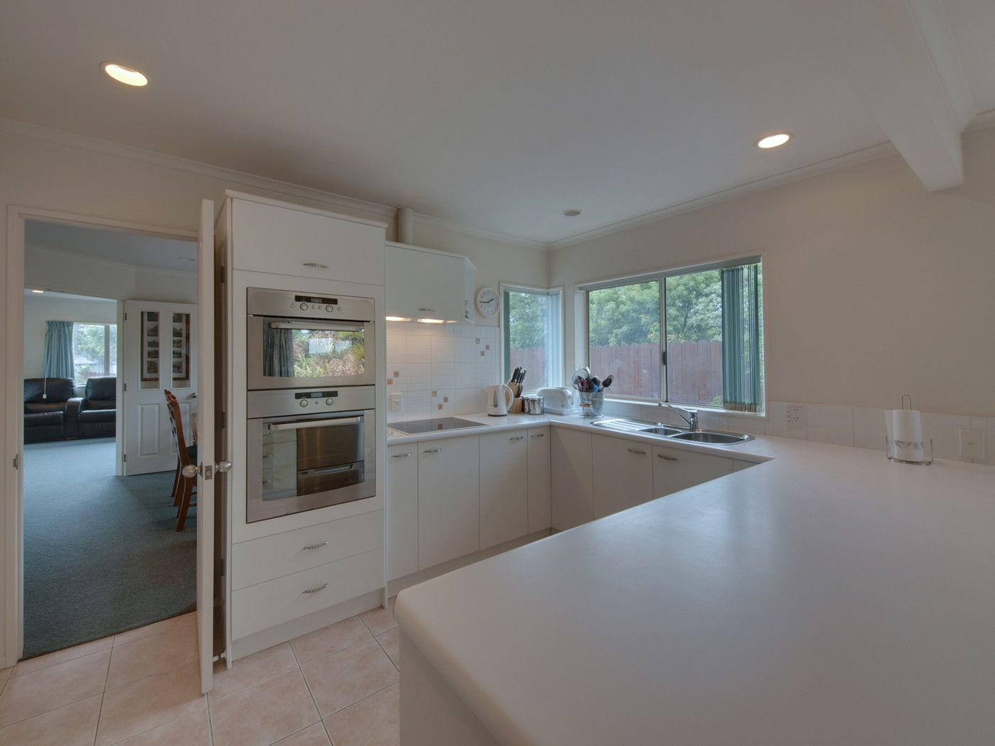 17 Mt Blanc Place, Northpark, Manukau City