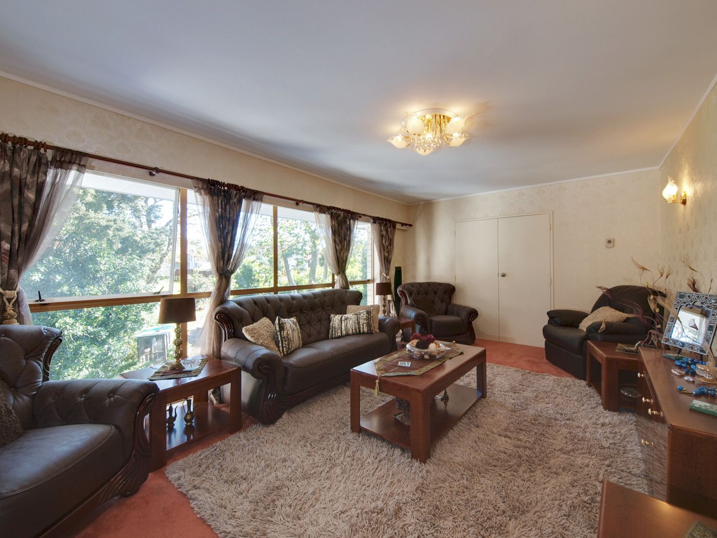 110 Lawrence Crescent, Hill Park, Manukau City