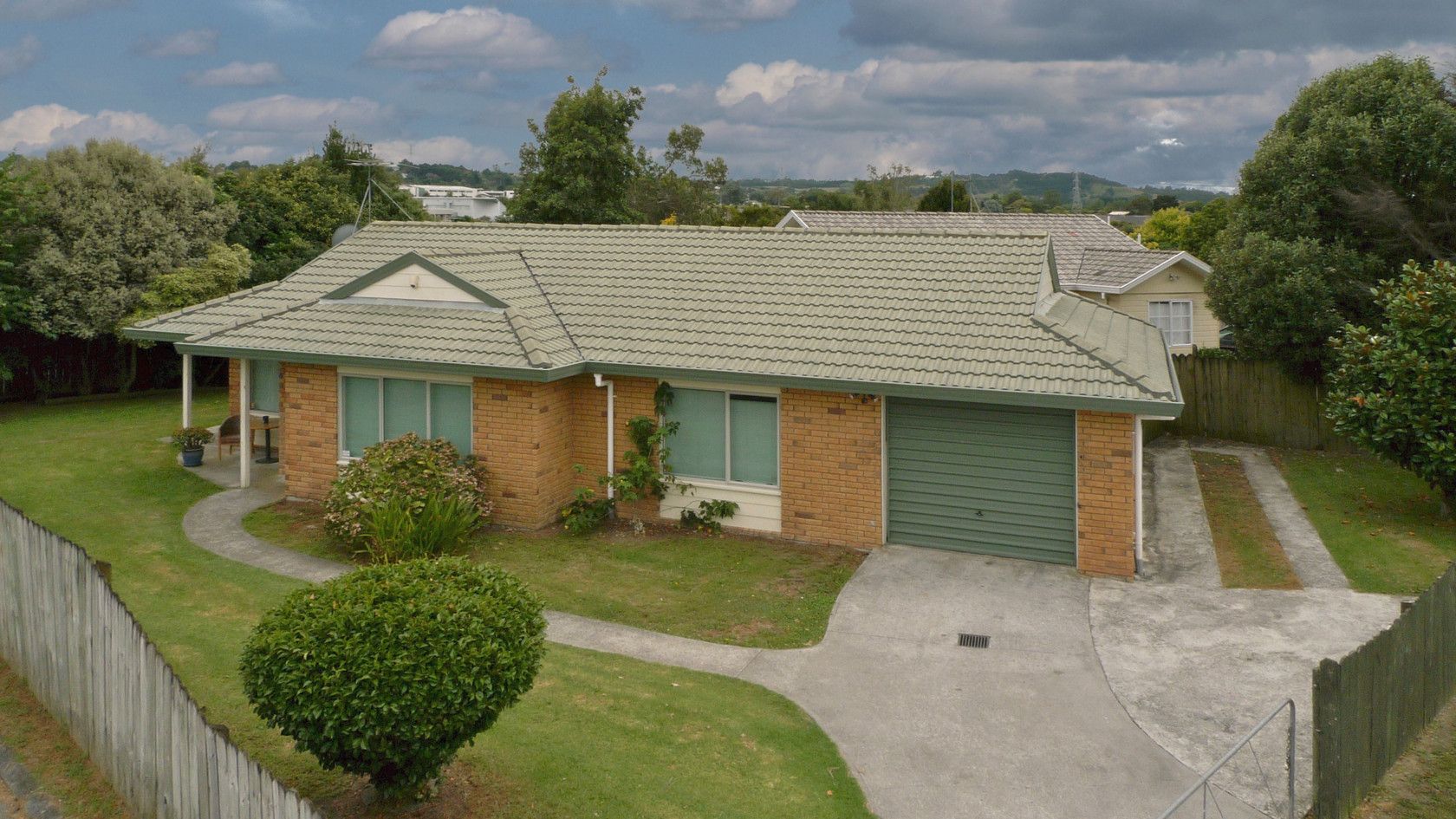 Alfriston, Manukau City