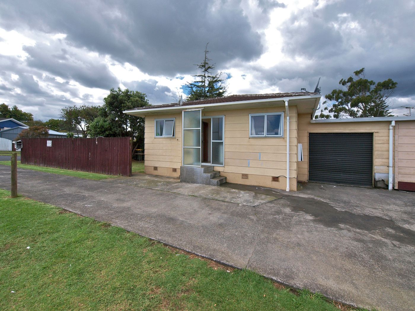 7a Helms Place, Manurewa, Manukau City