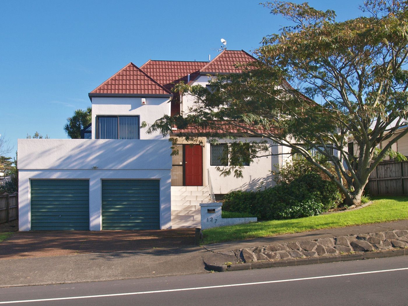 127 Botany Road, Botany Downs, Manukau City
