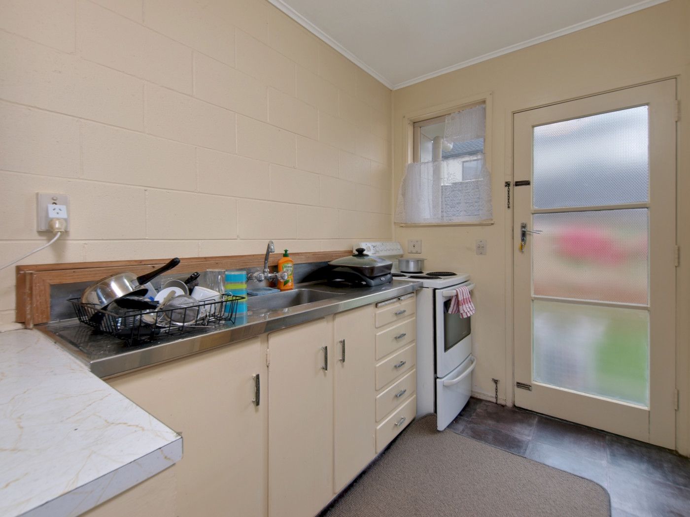 7/12 Reagan Road, Papatoetoe, Manukau City