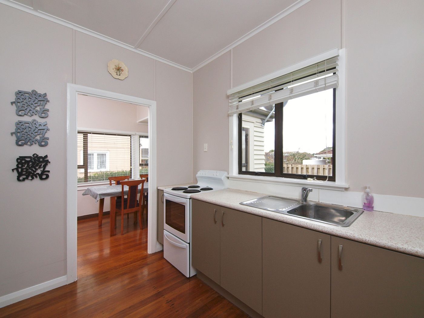 1/22 Omagh Avenue, Papatoetoe, Manukau City