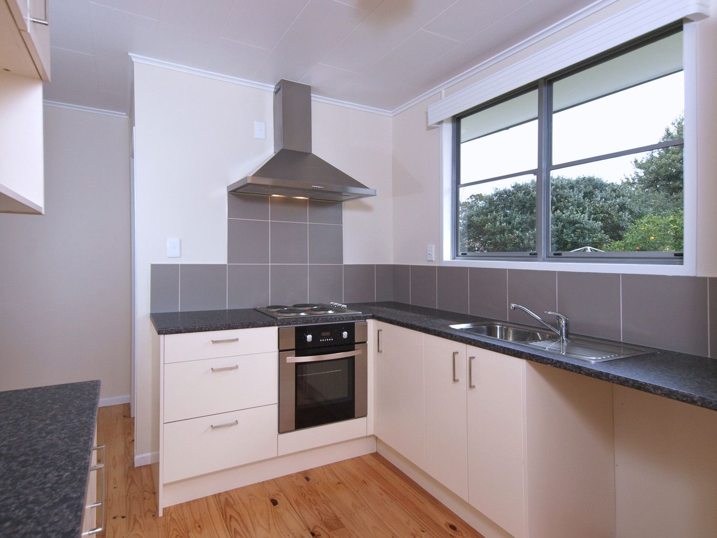 18 Cameo Court Road, Mangere, Manukau City