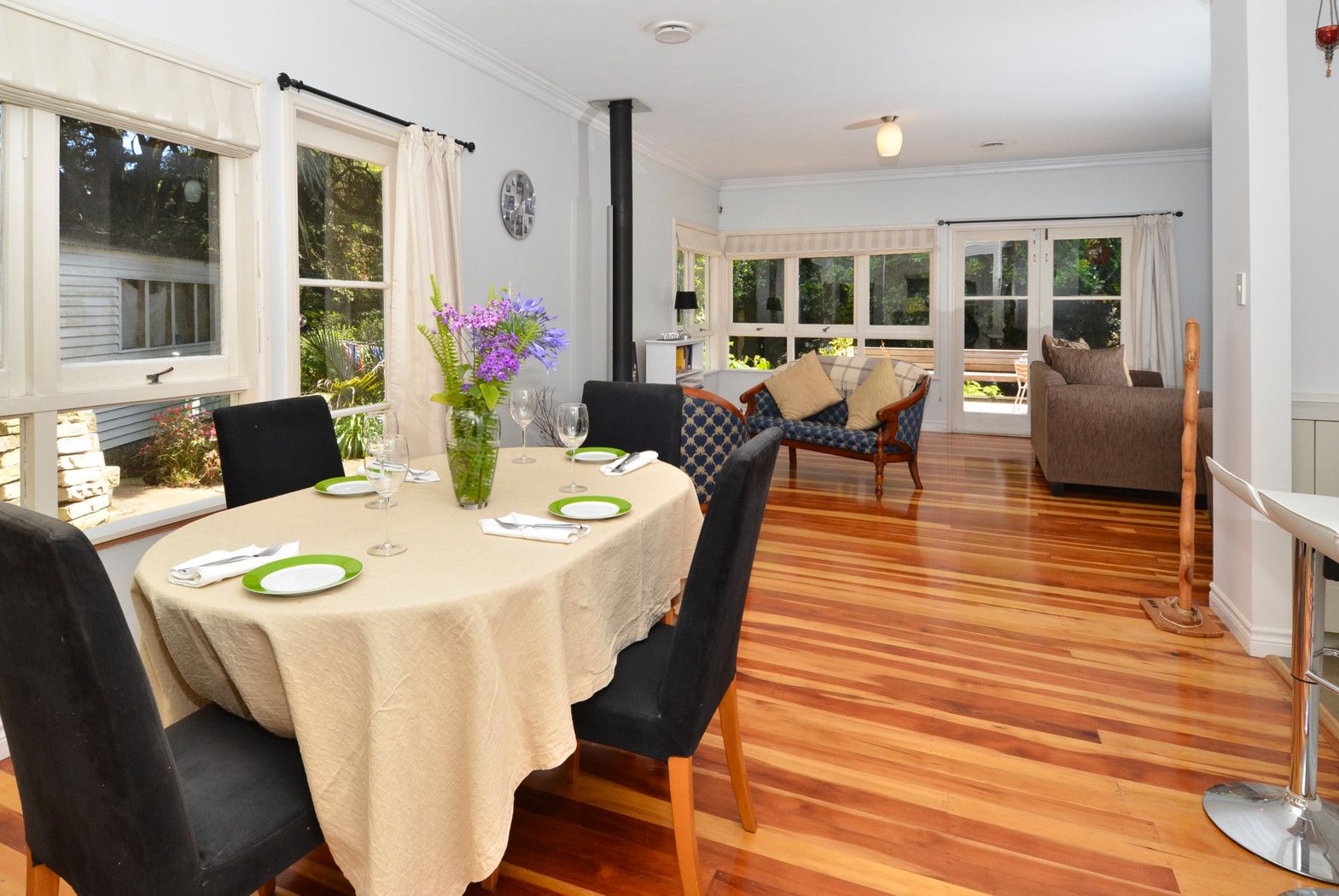 70 Grande Vue Road, Hill Park, Manukau City