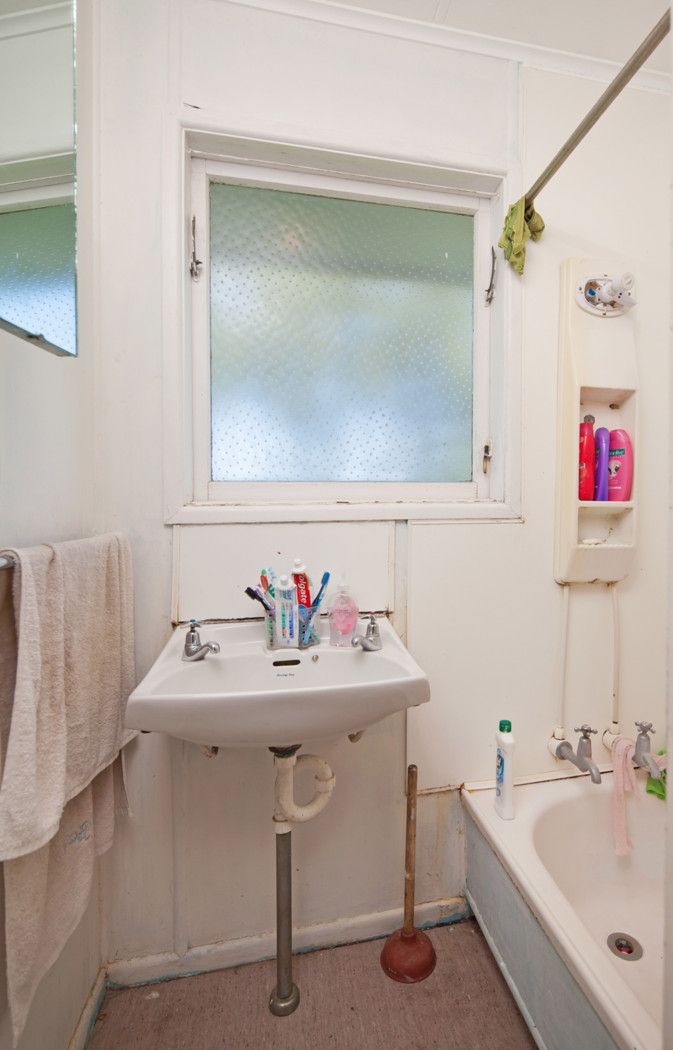 128 Tennessee Avenue, Mangere, Manukau City