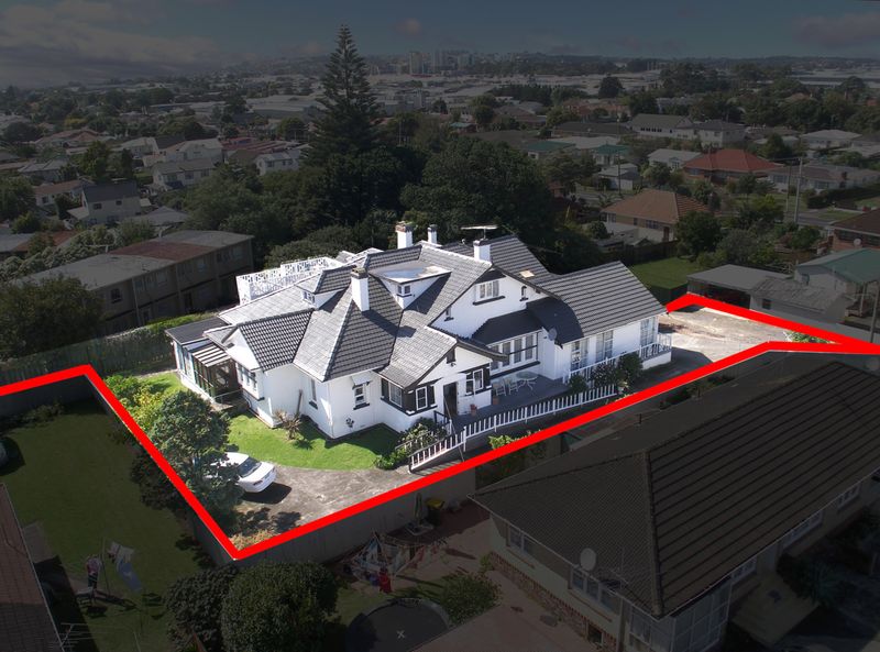16 Room Boarding House - Papatoetoe