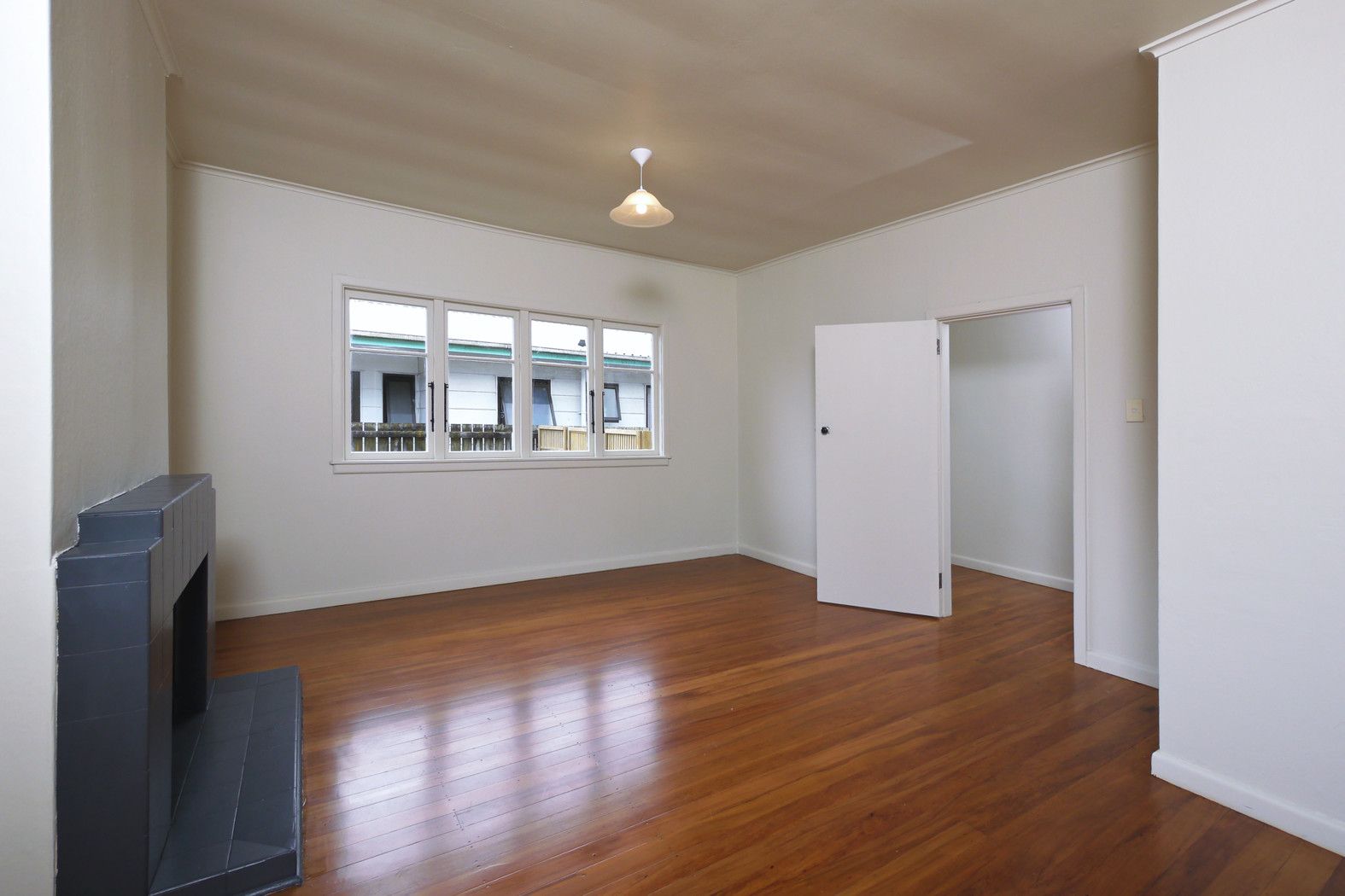 1/42 Vine Street, Mangere East, Manukau City