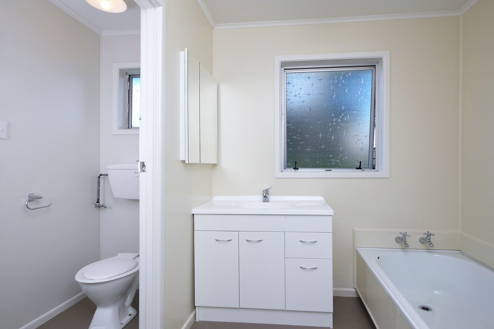 18 McKinstry Avenue, Mangere, Manukau City