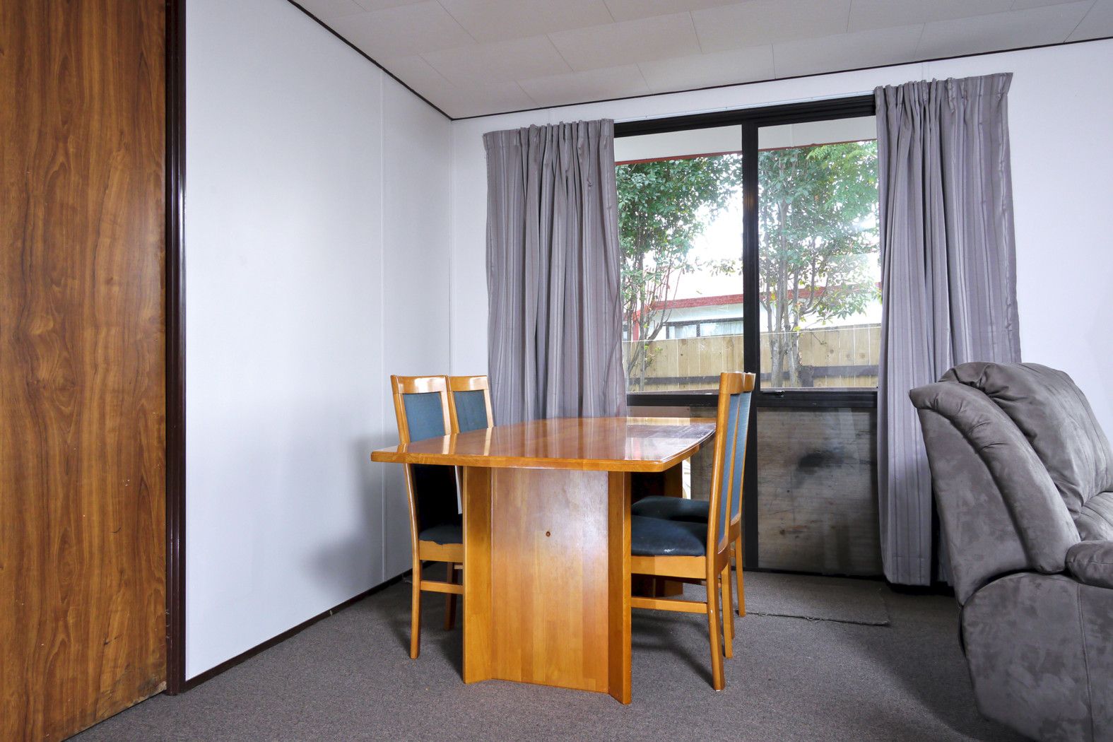 4/7 Barneys Farm Road, Clendon Park, Manukau City