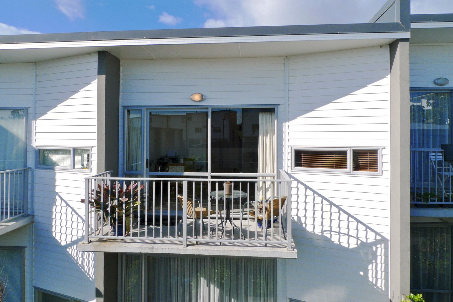 16/7 Kelvin Hart Drive, Botany, Auckland