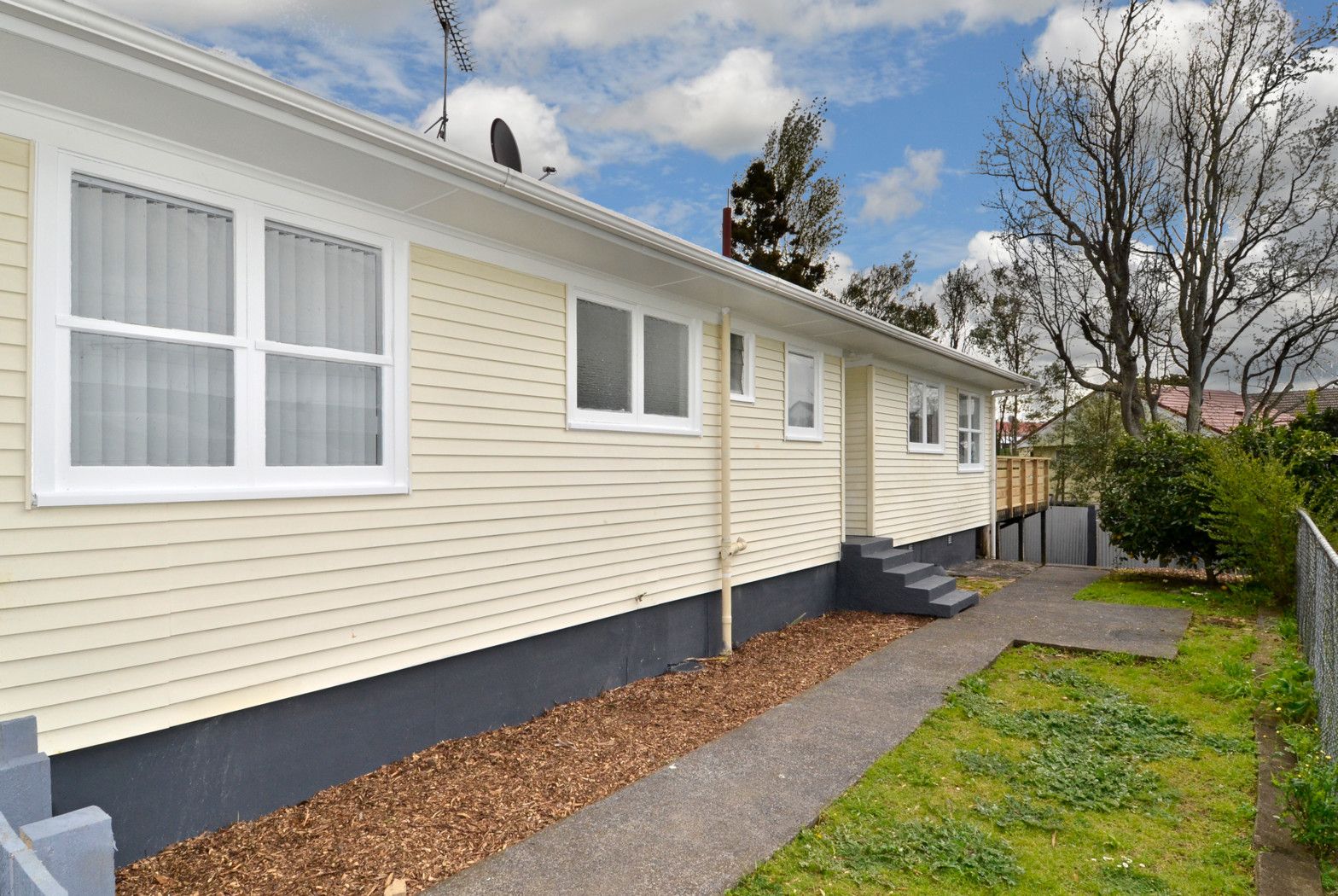 5 Cooper Crescent, Otara, Manukau City