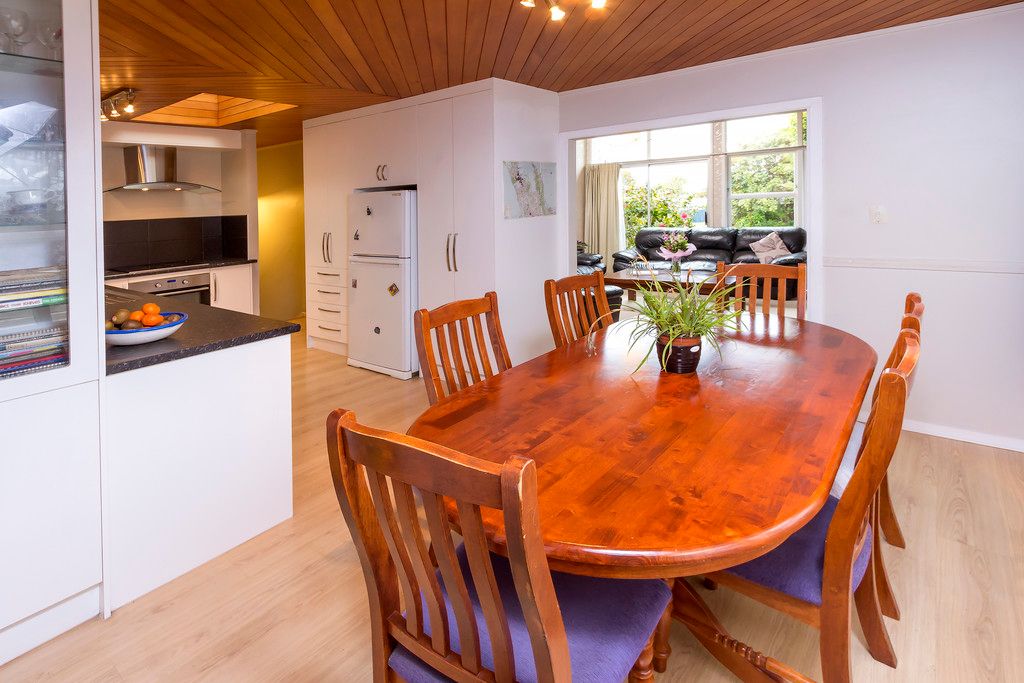 71 Beechdale Crescent, Pakuranga, Manukau City