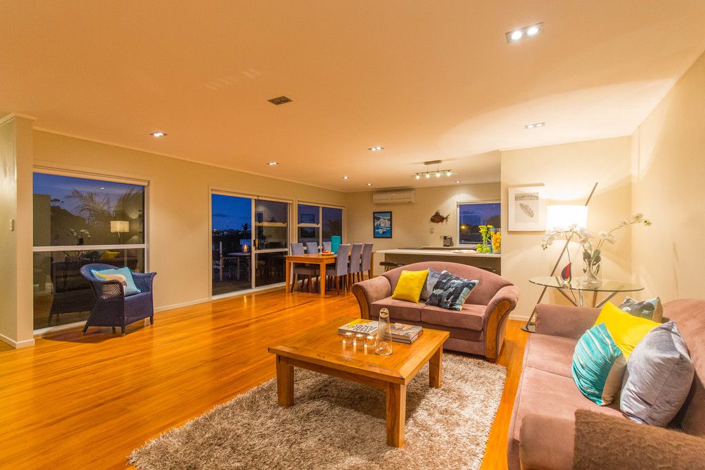 72 Fisher Parade, Sunnyhills, Manukau City