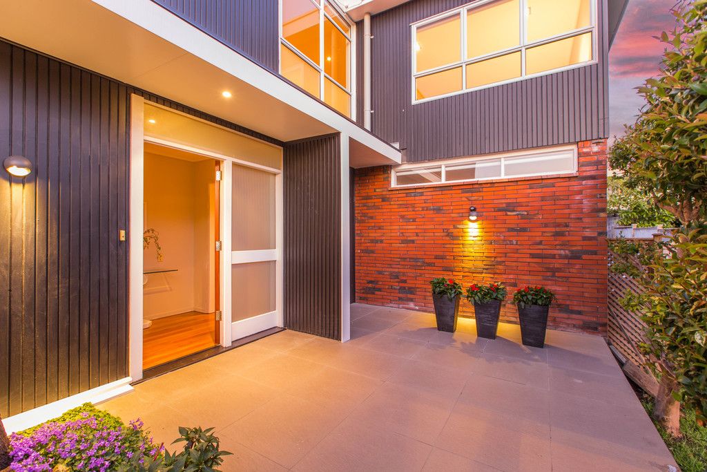 72 Fisher Parade, Sunnyhills, Manukau City