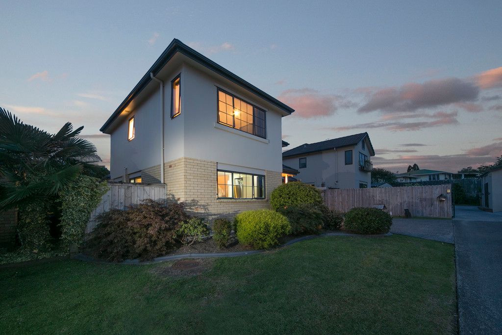 61 Espalier Drive, Henderson, Waitakere City