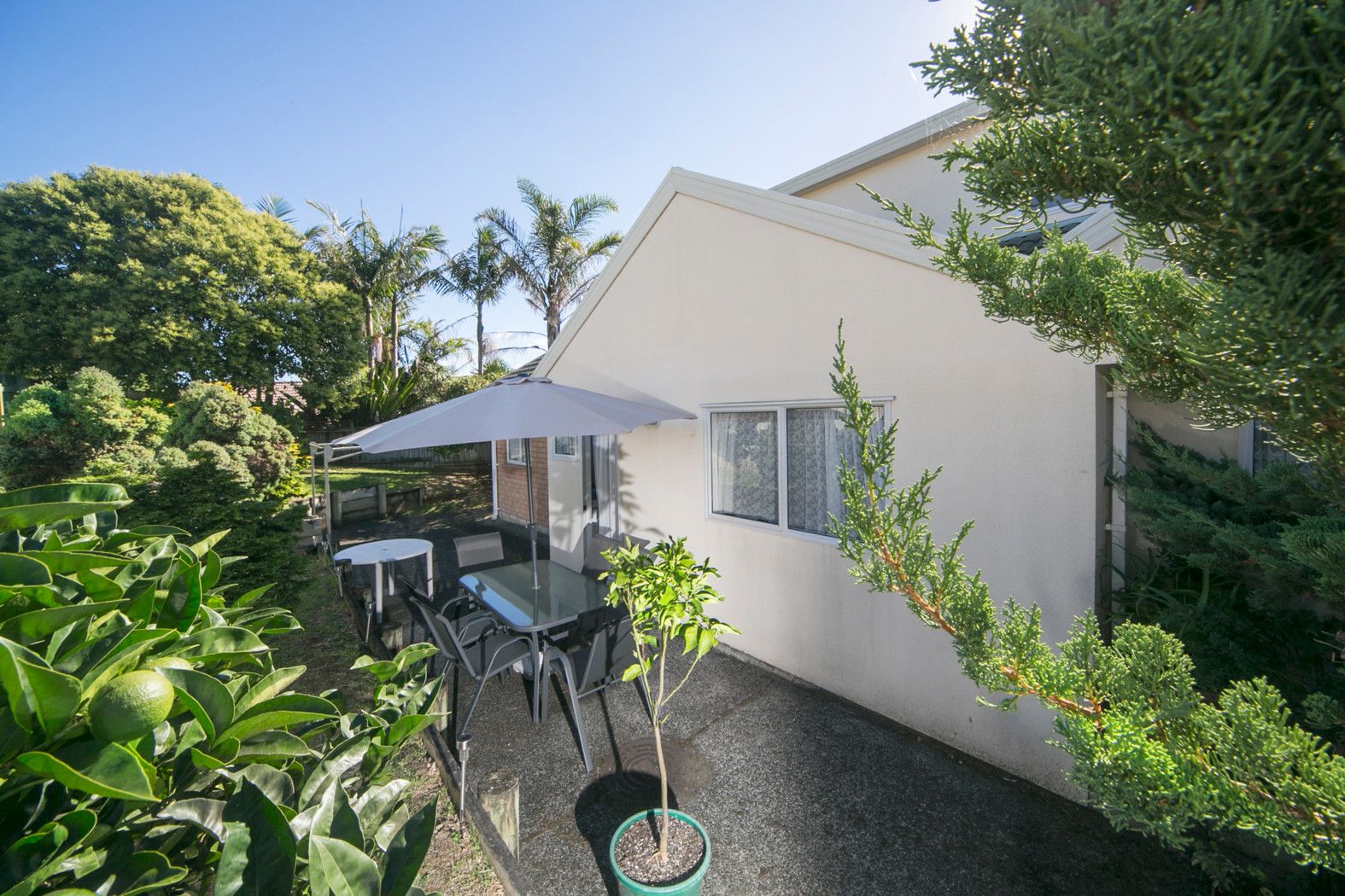 13 Central Park Drive, Te Atatu South, Waitakere City