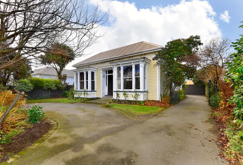 166 Wilsons Road, St Martins, Christchurch City Residential House Sold