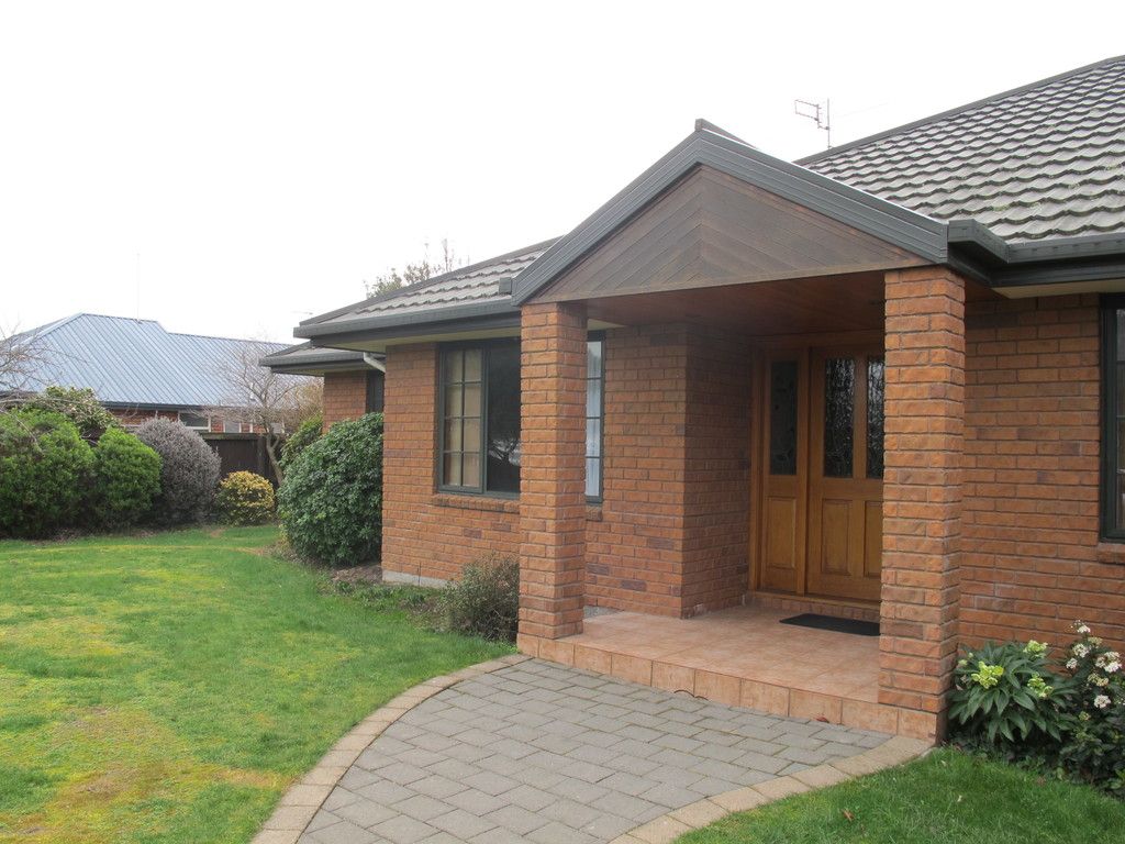 House Leased Burwood, Christchurch City 25 Gladstonbury Drive