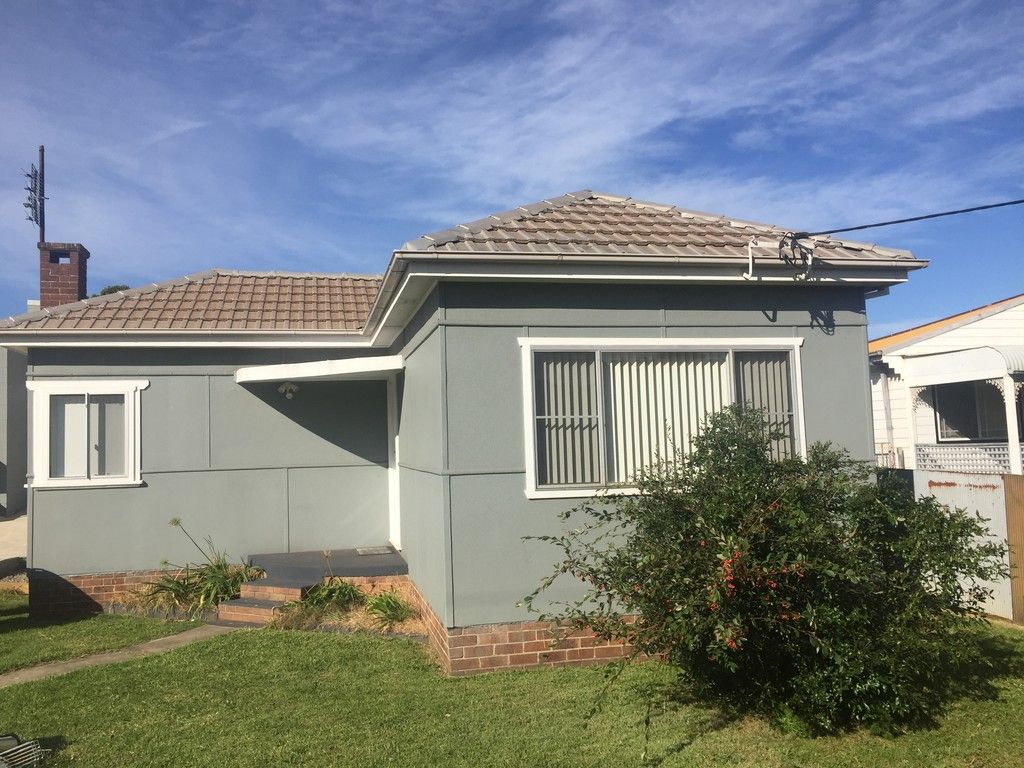 135 Kenny Street, Wollongong, NSW Rental House for Rent