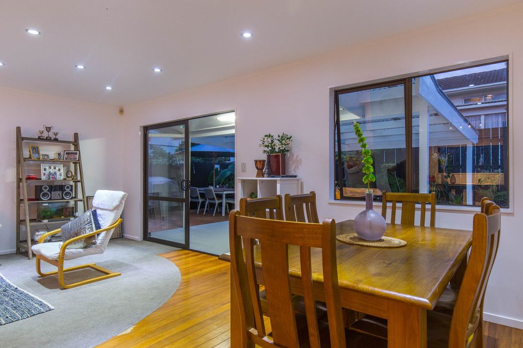 13a Everglade Drive, Goodwood Heights, Manukau City