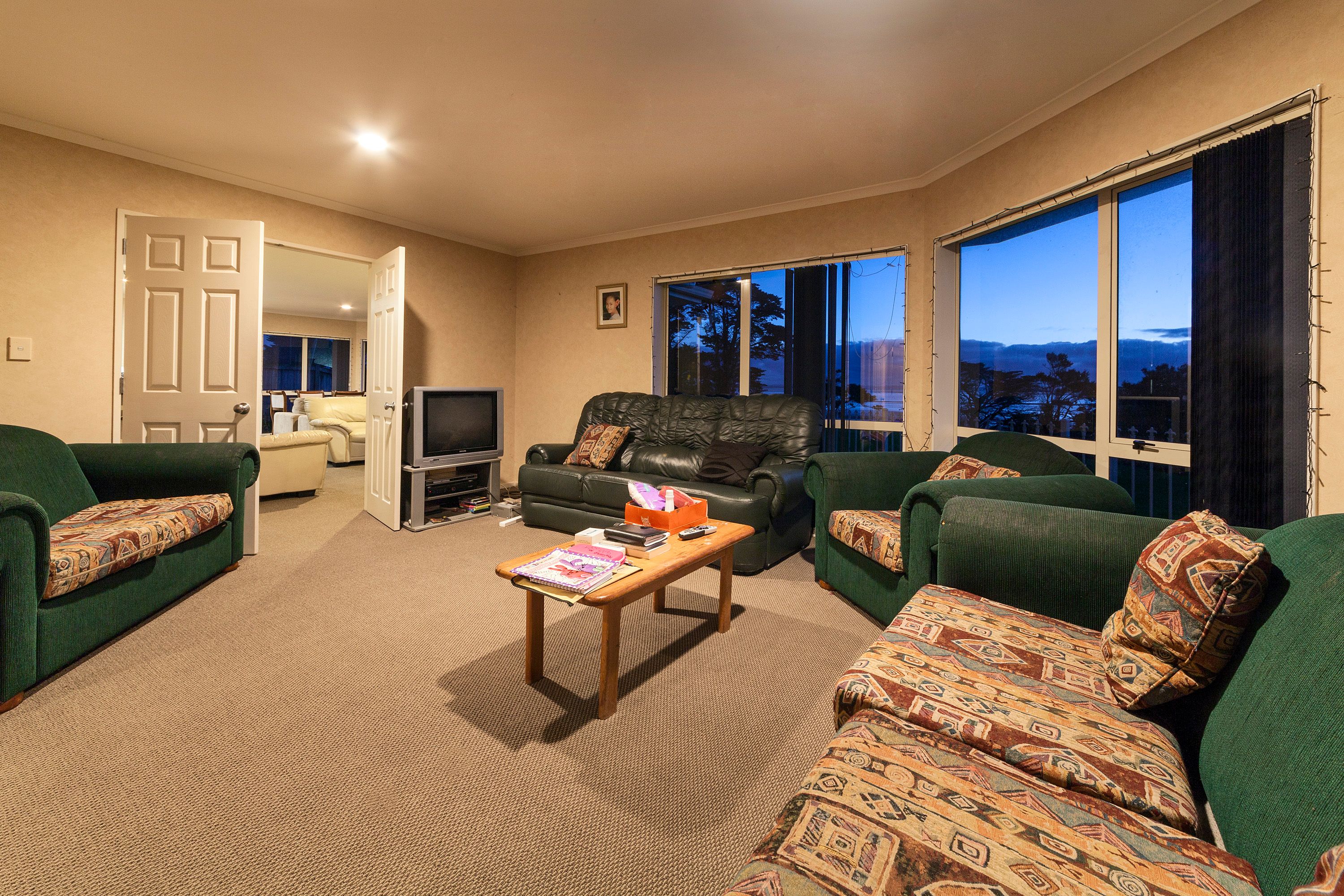 7 Nicholas Gibbons Drive, Clendon Park, Manukau City