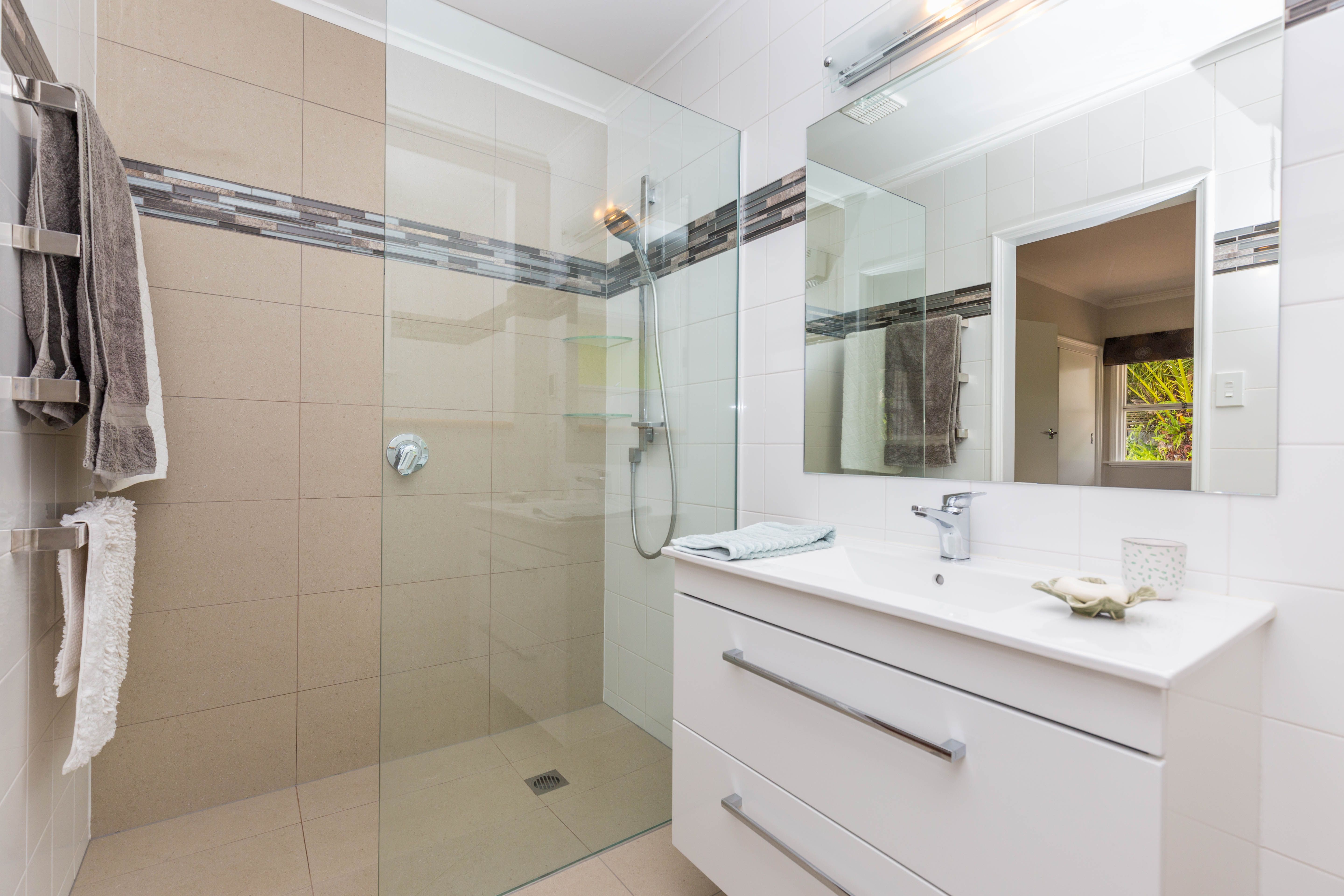 6 The Boulevard, Sunnyhills, Manukau City