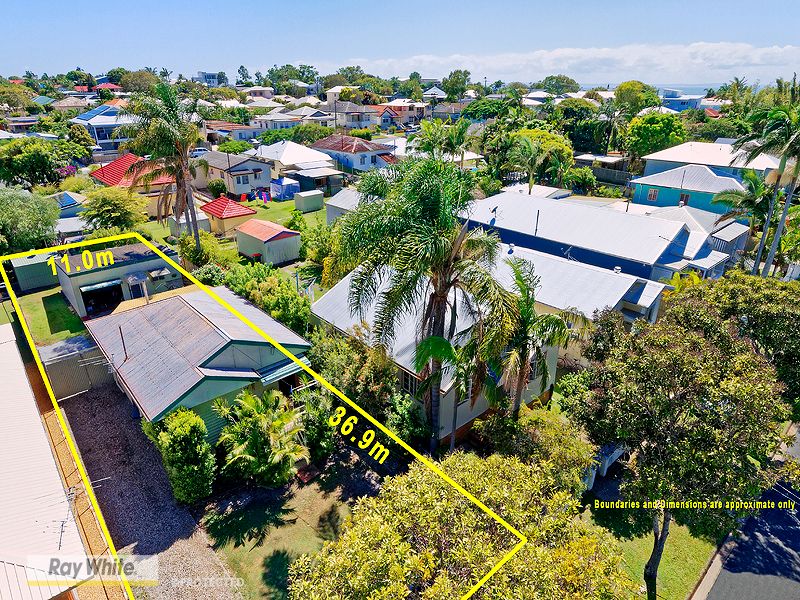 House for Sale at38 Bailey Street, Woody Point, QLD