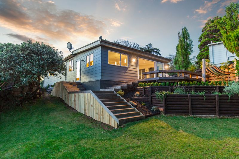 #Perfect&Pleasant - Onehunga