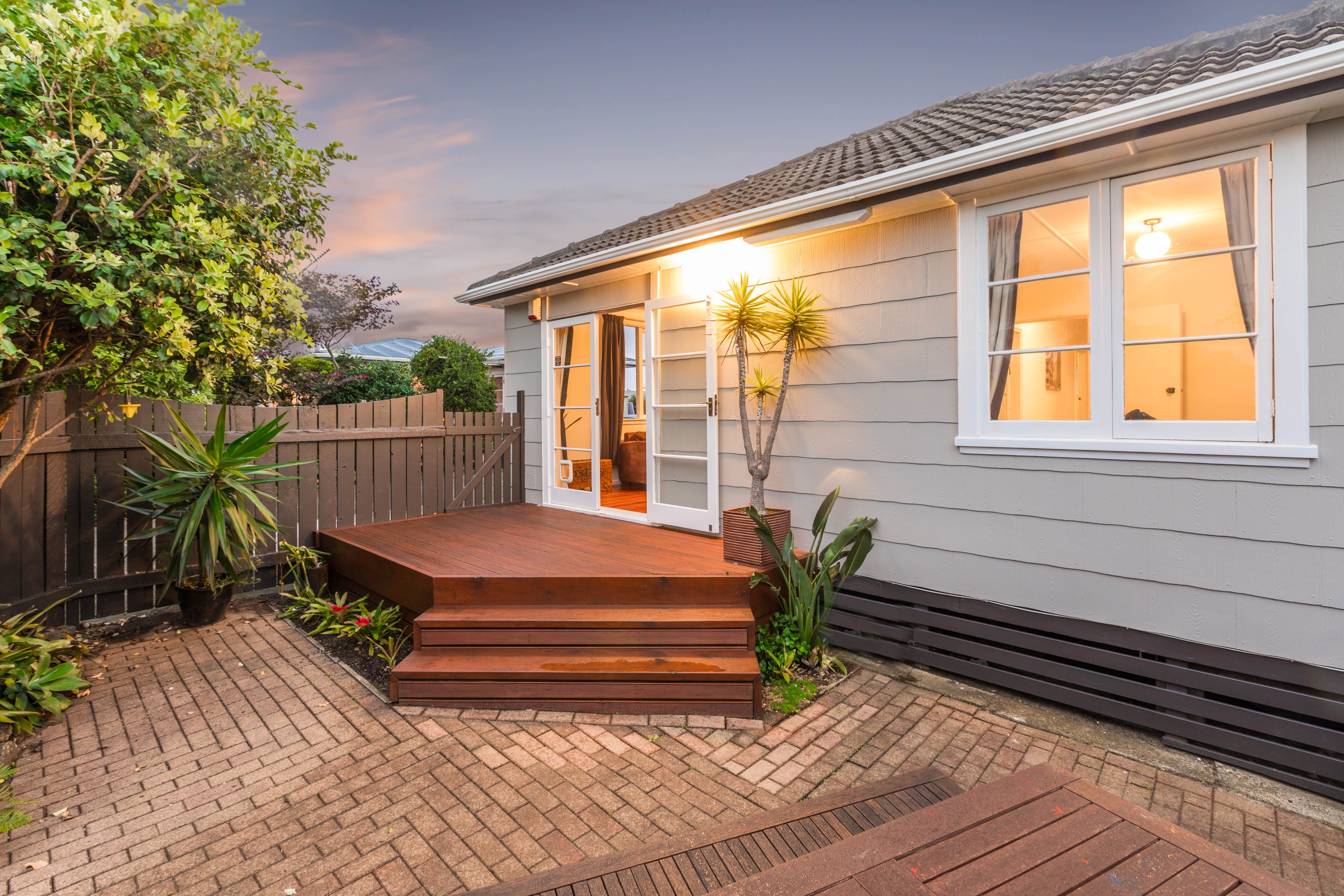 2/23A Heretaunga Avenue, Onehunga, Auckland City