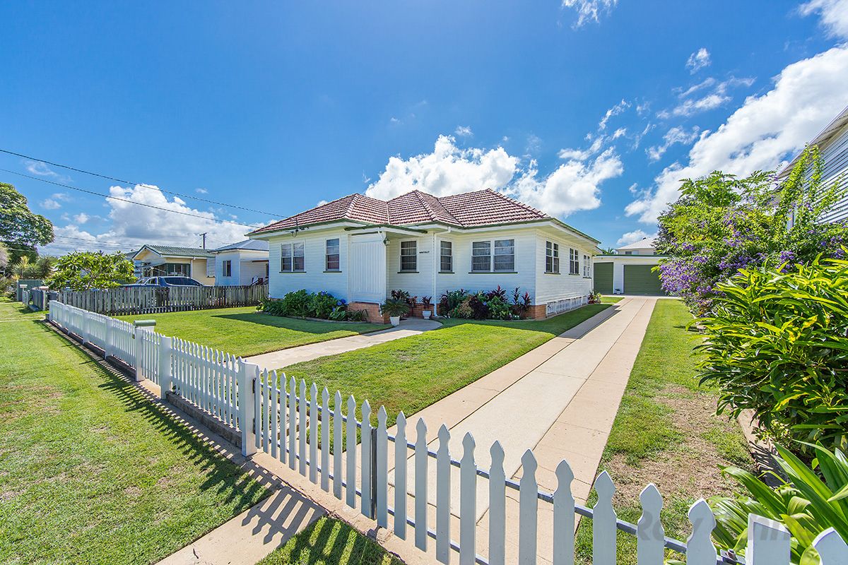 House for Auction at14 Dodds Street, Margate, QLD