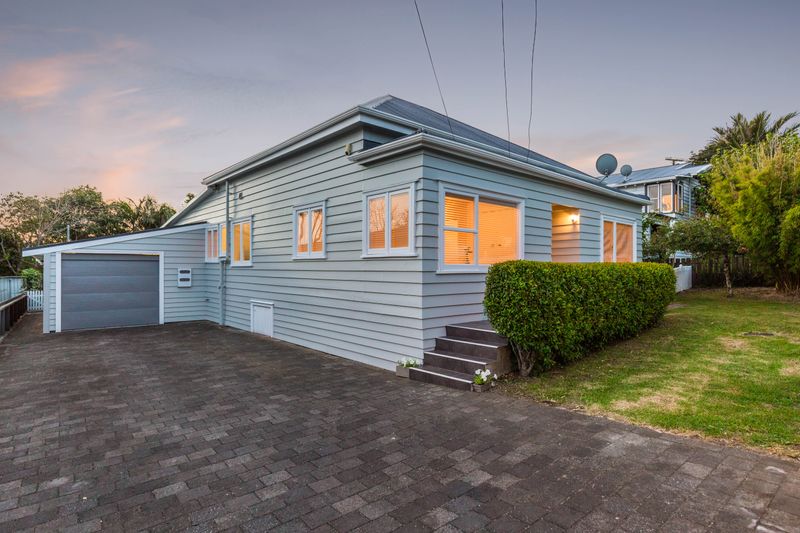 #Character&Charm - Onehunga