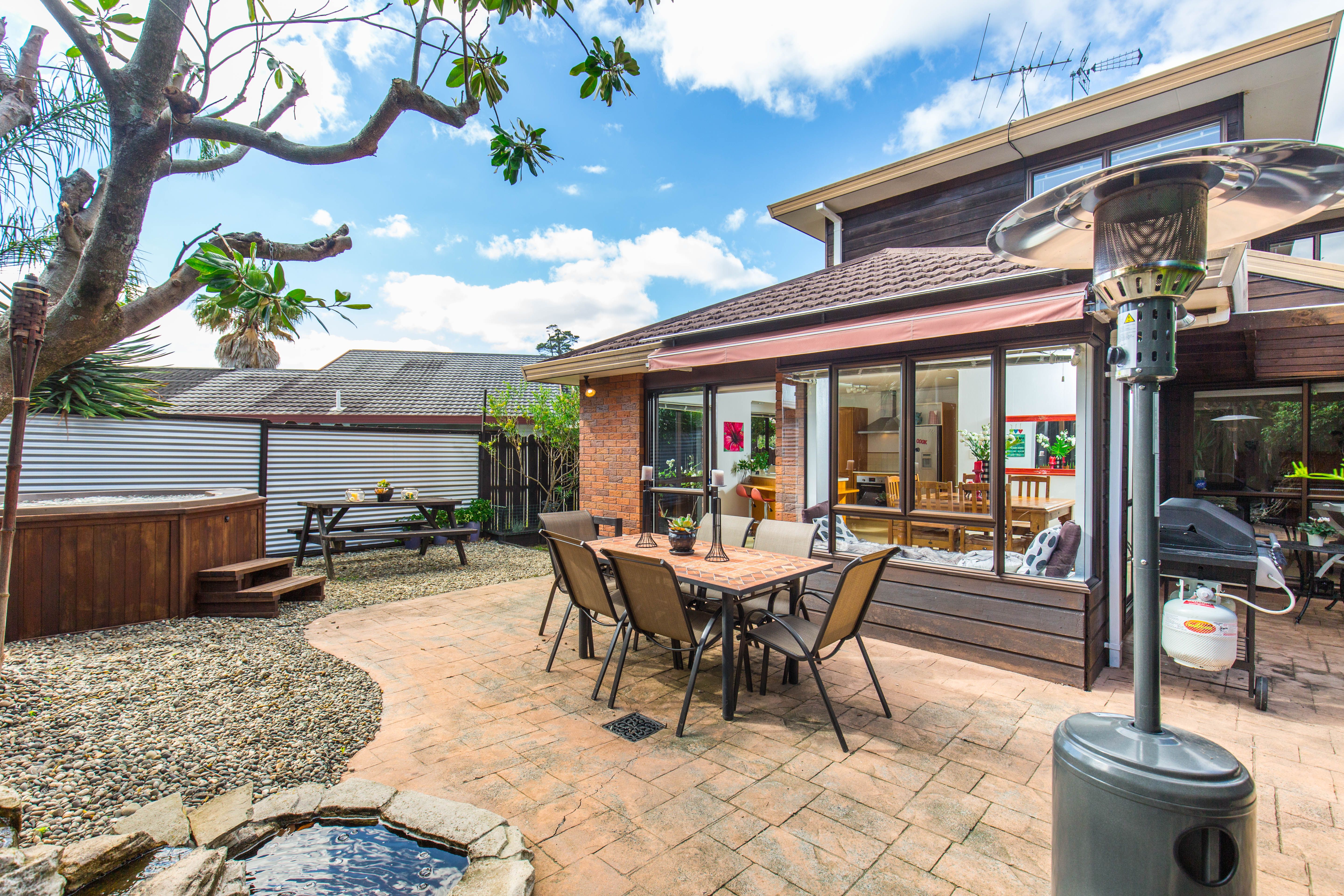 10B Britannia Place, Half Moon Bay, Manukau City