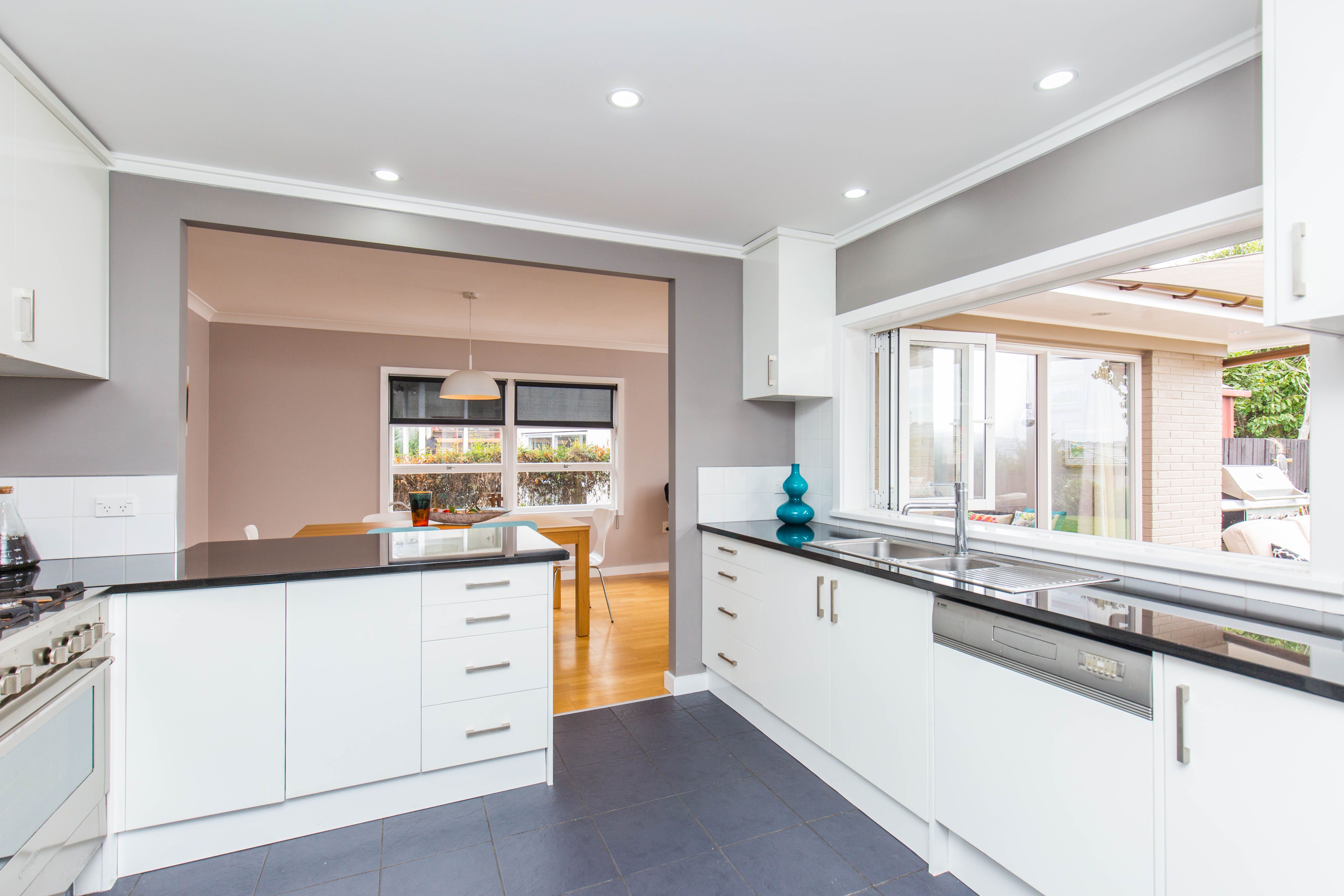 77 Glenmore Road, Sunnyhills, Manukau City