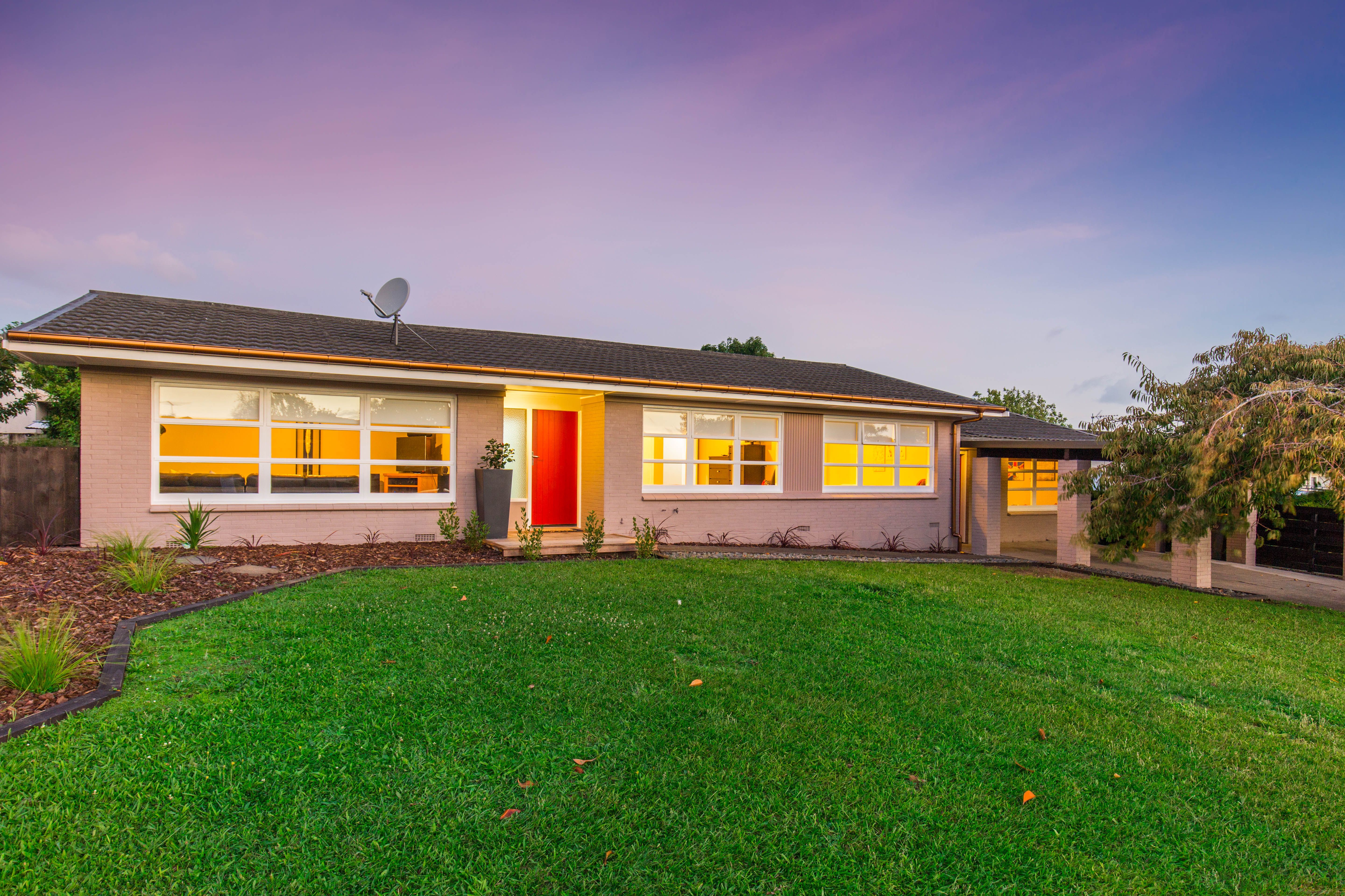 77 Glenmore Road, Sunnyhills, Manukau City