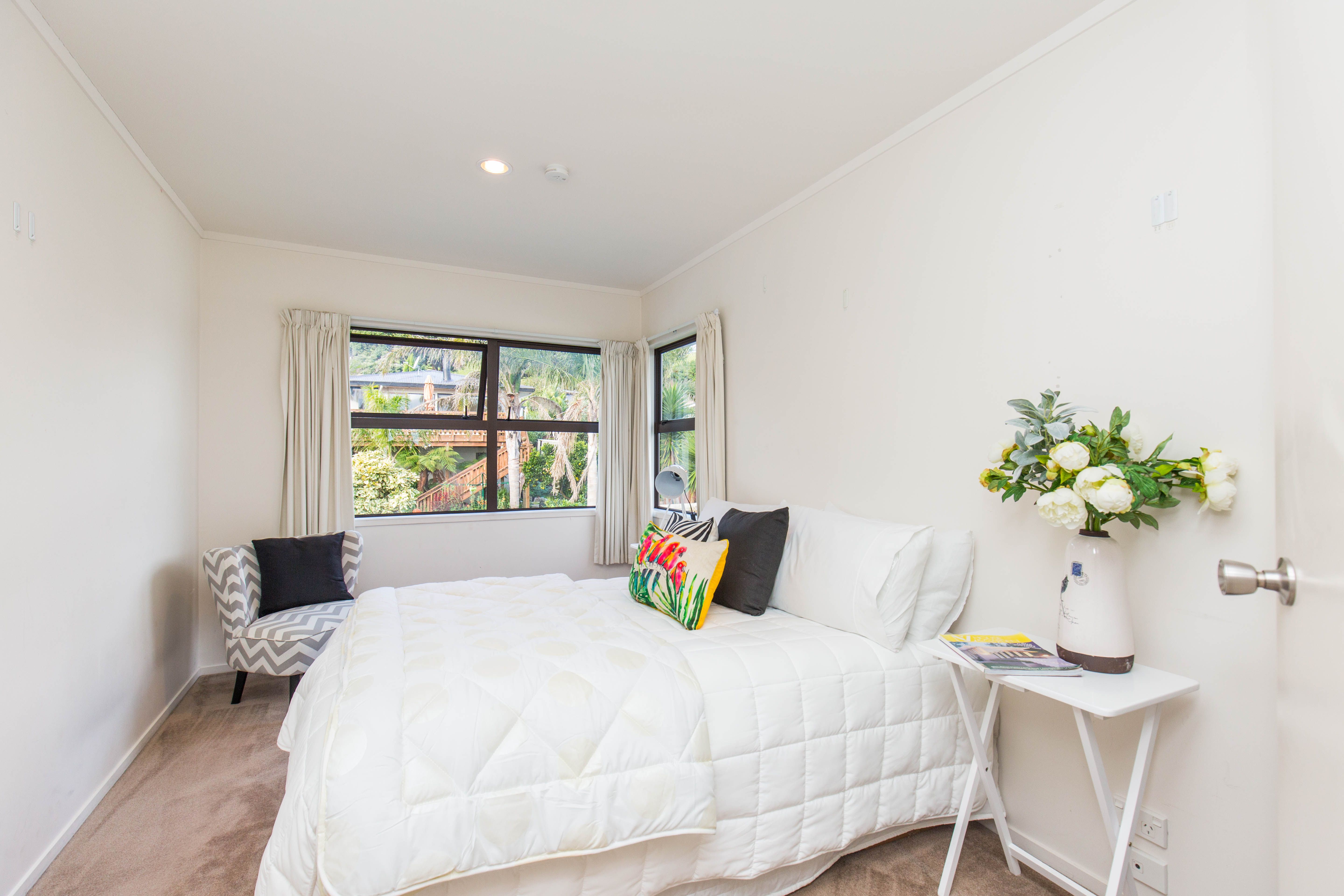 16 Steen Place, Mangere Bridge, Manukau City