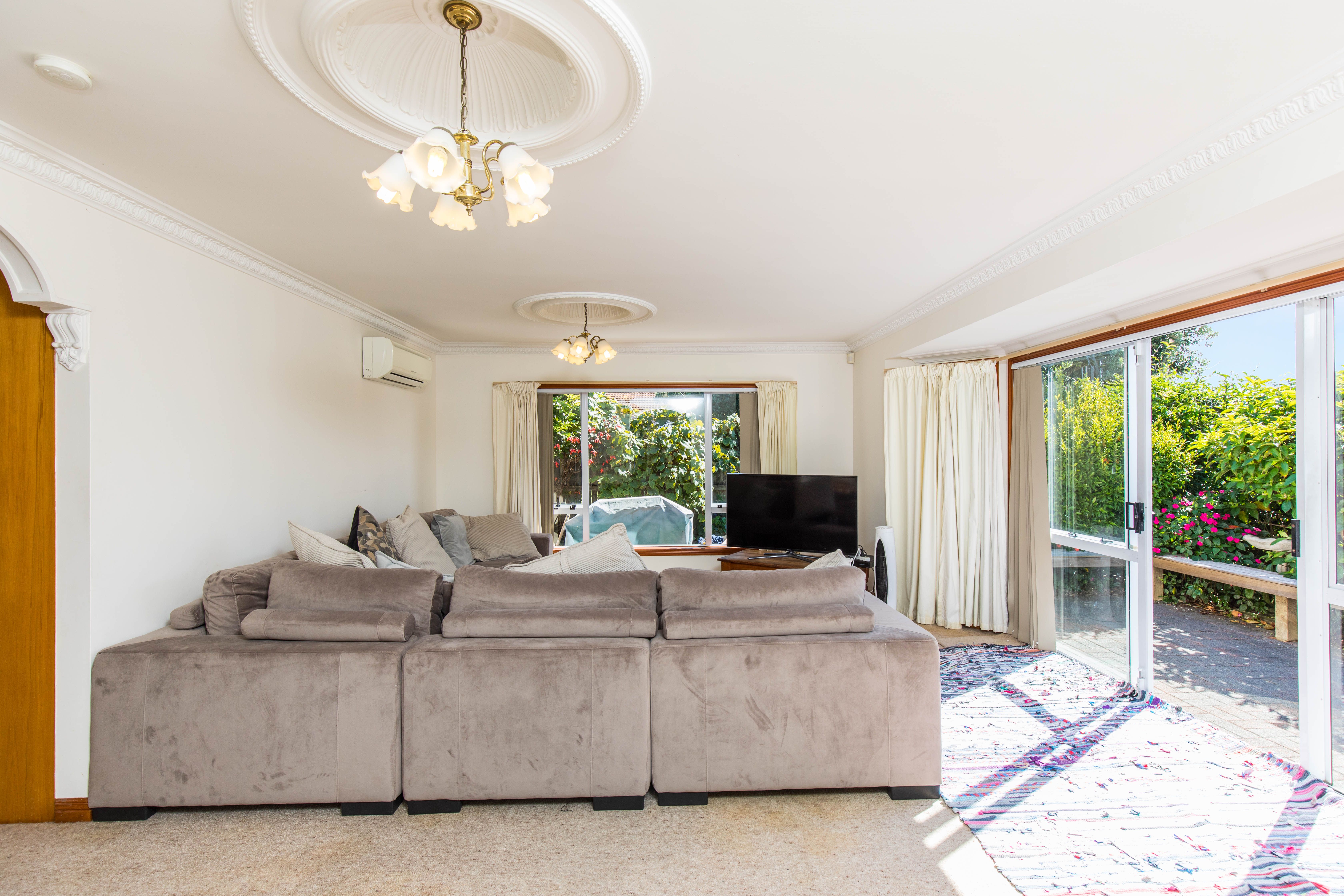 1 Church Road, Mangere Bridge, Manukau City