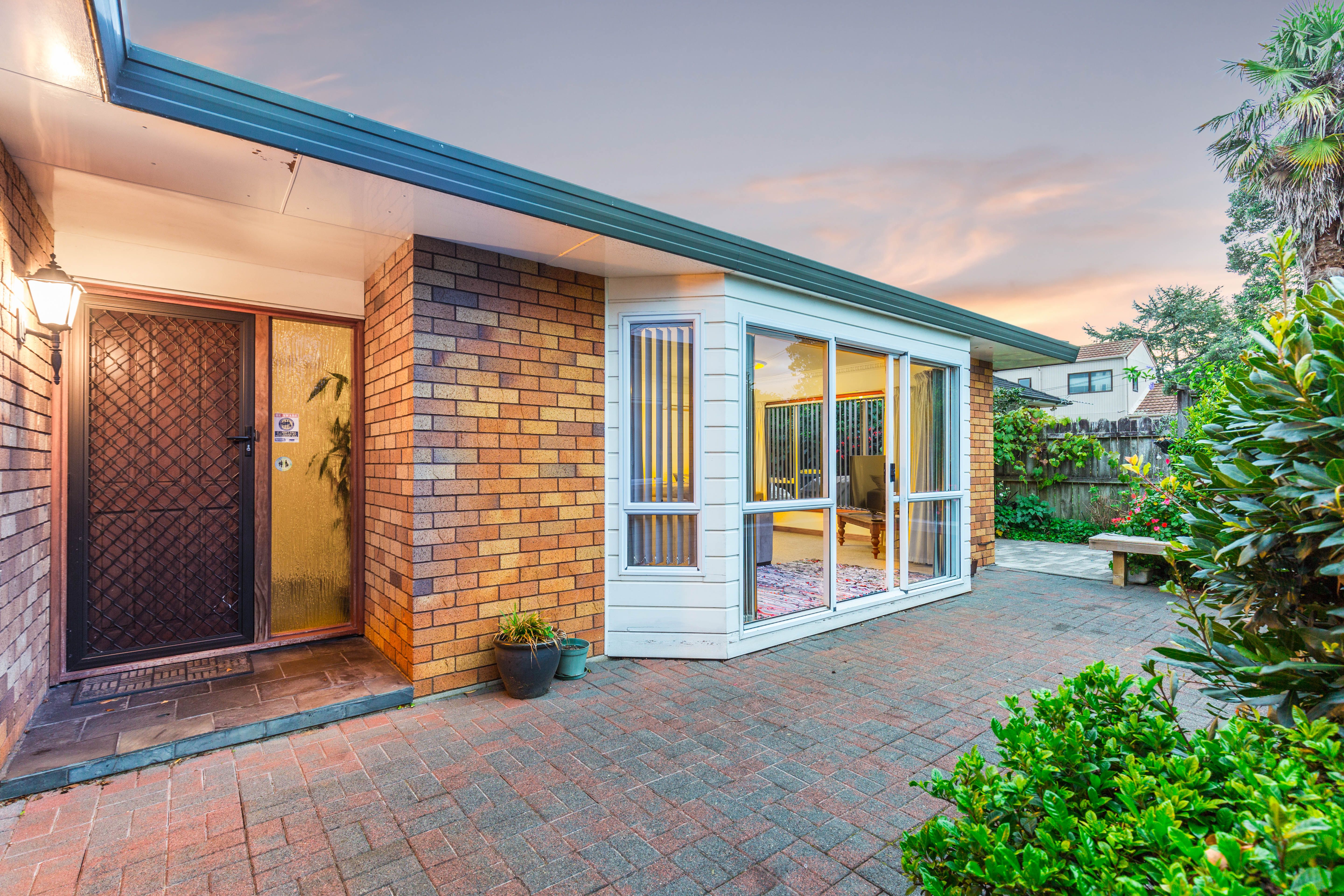 1 Church Road, Mangere Bridge, Manukau City