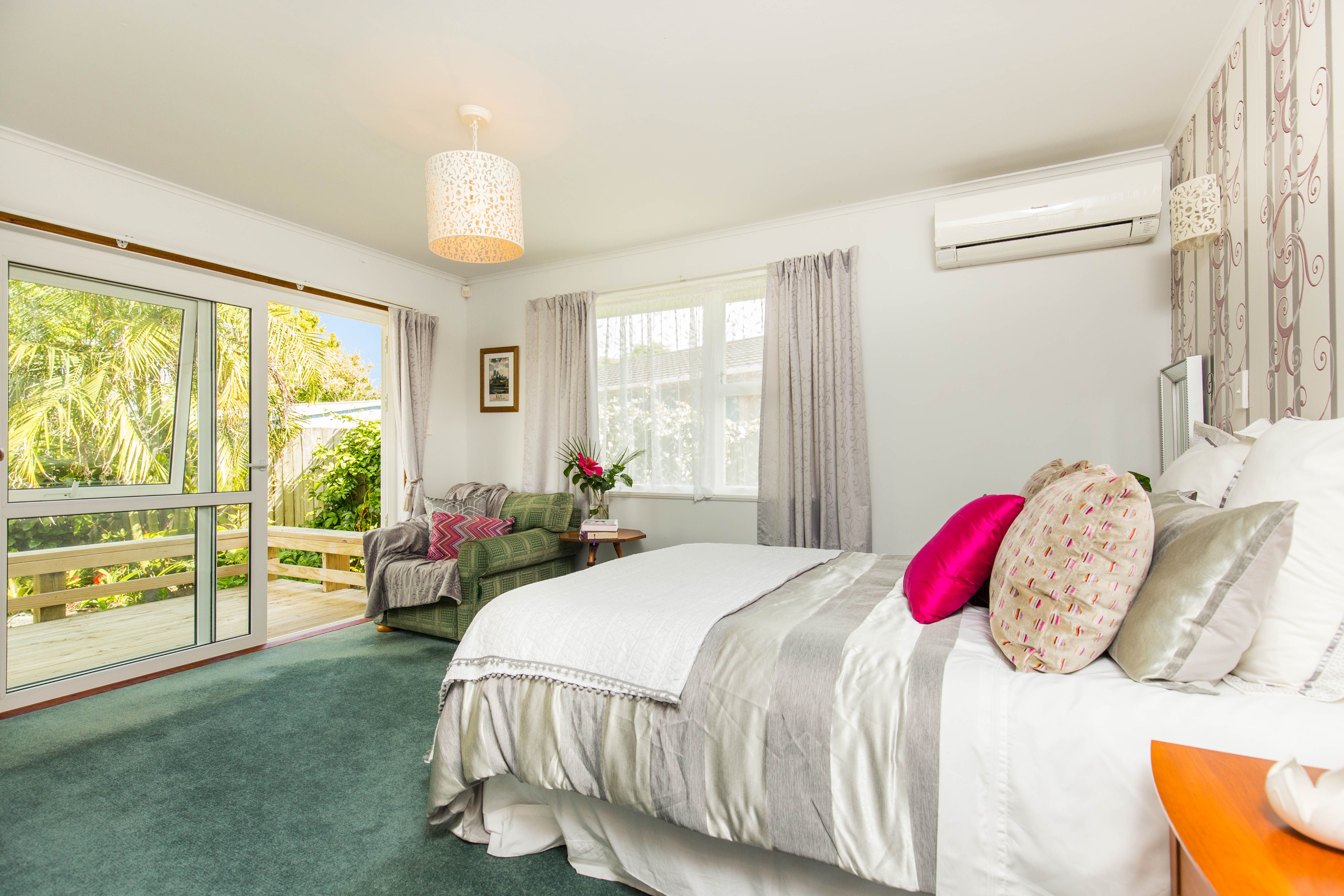 123 Edgewater Drive, Pakuranga, Manukau City