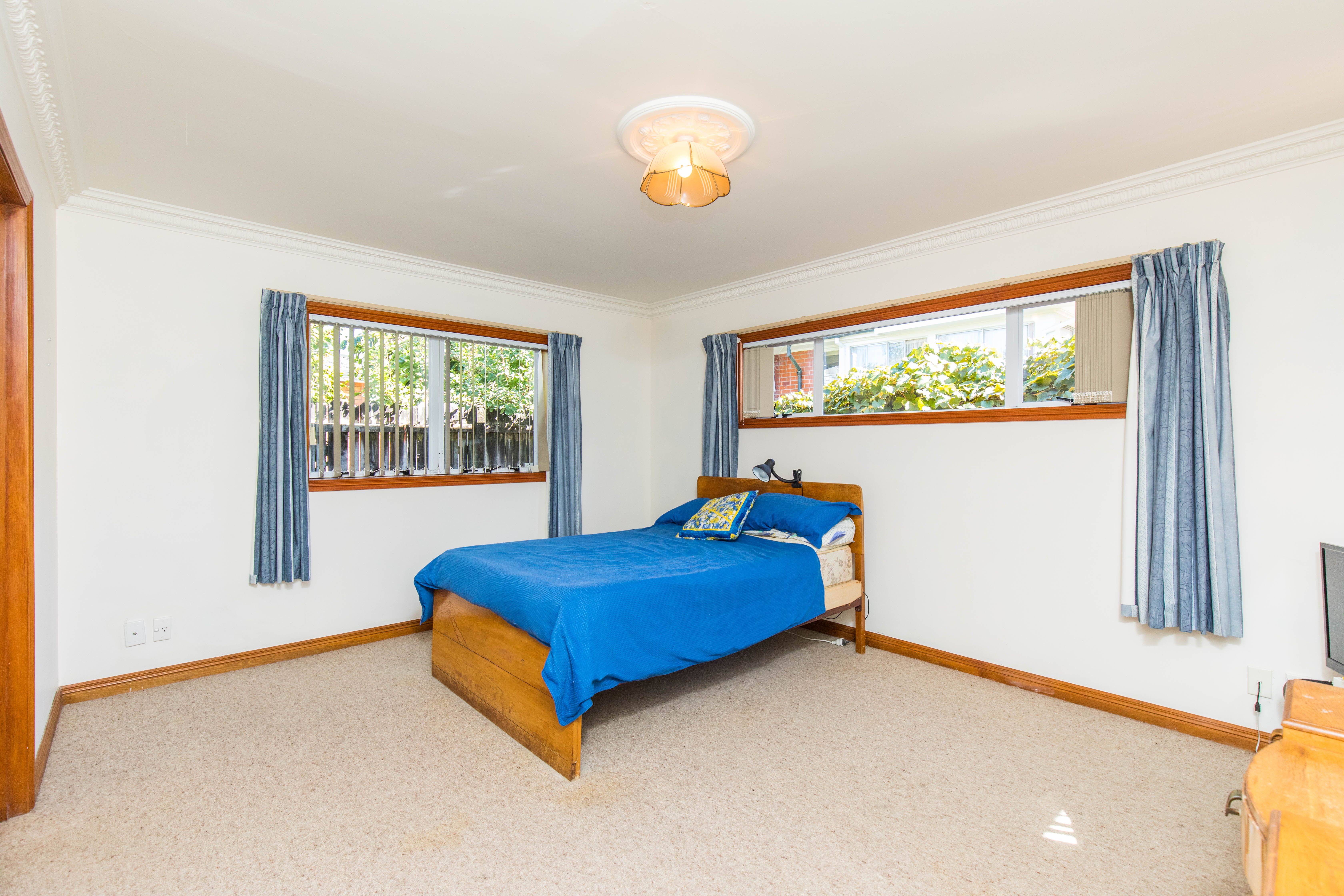 1 Church Road, Mangere Bridge, Manukau City