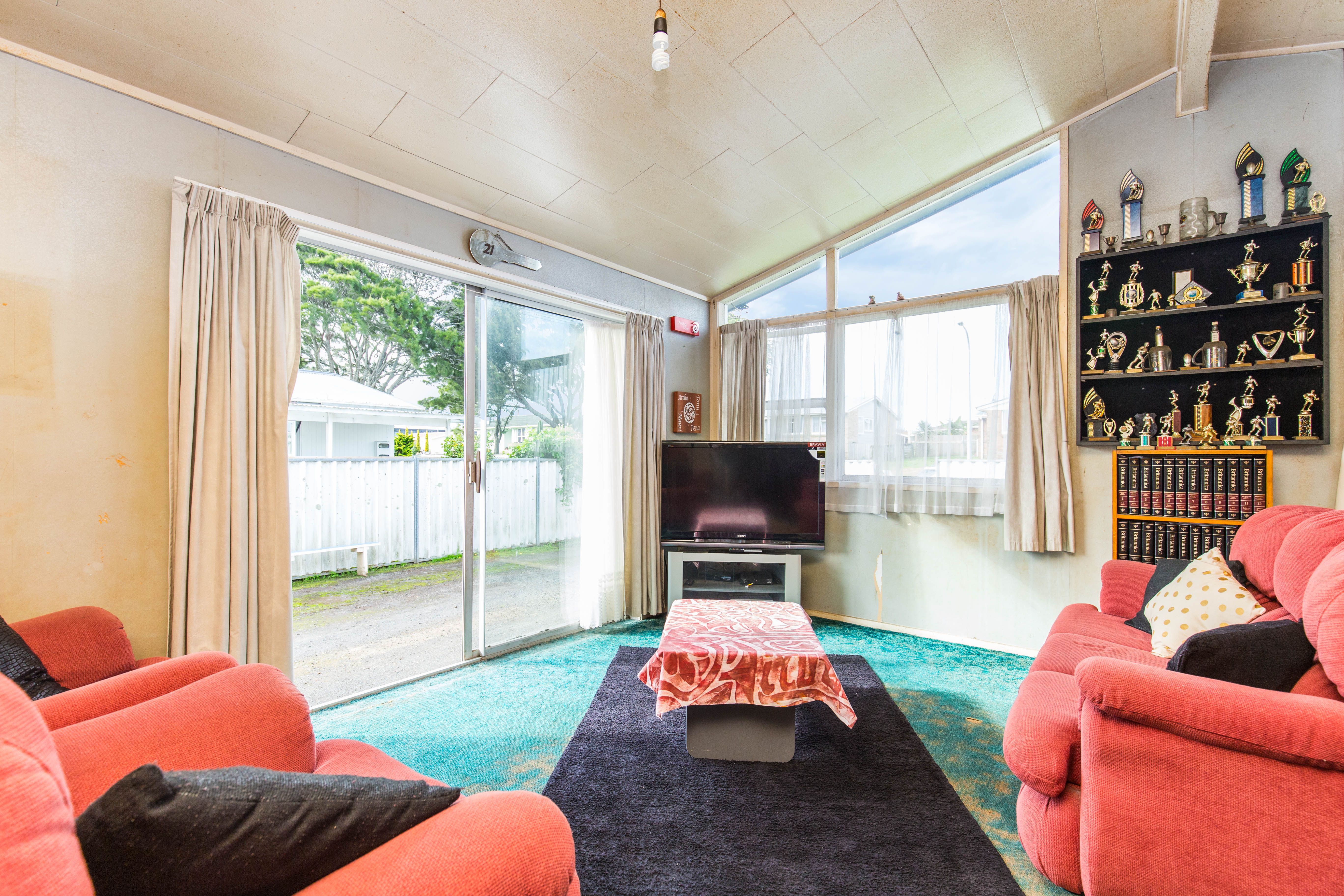 5 Chine Place, Favona, Manukau City