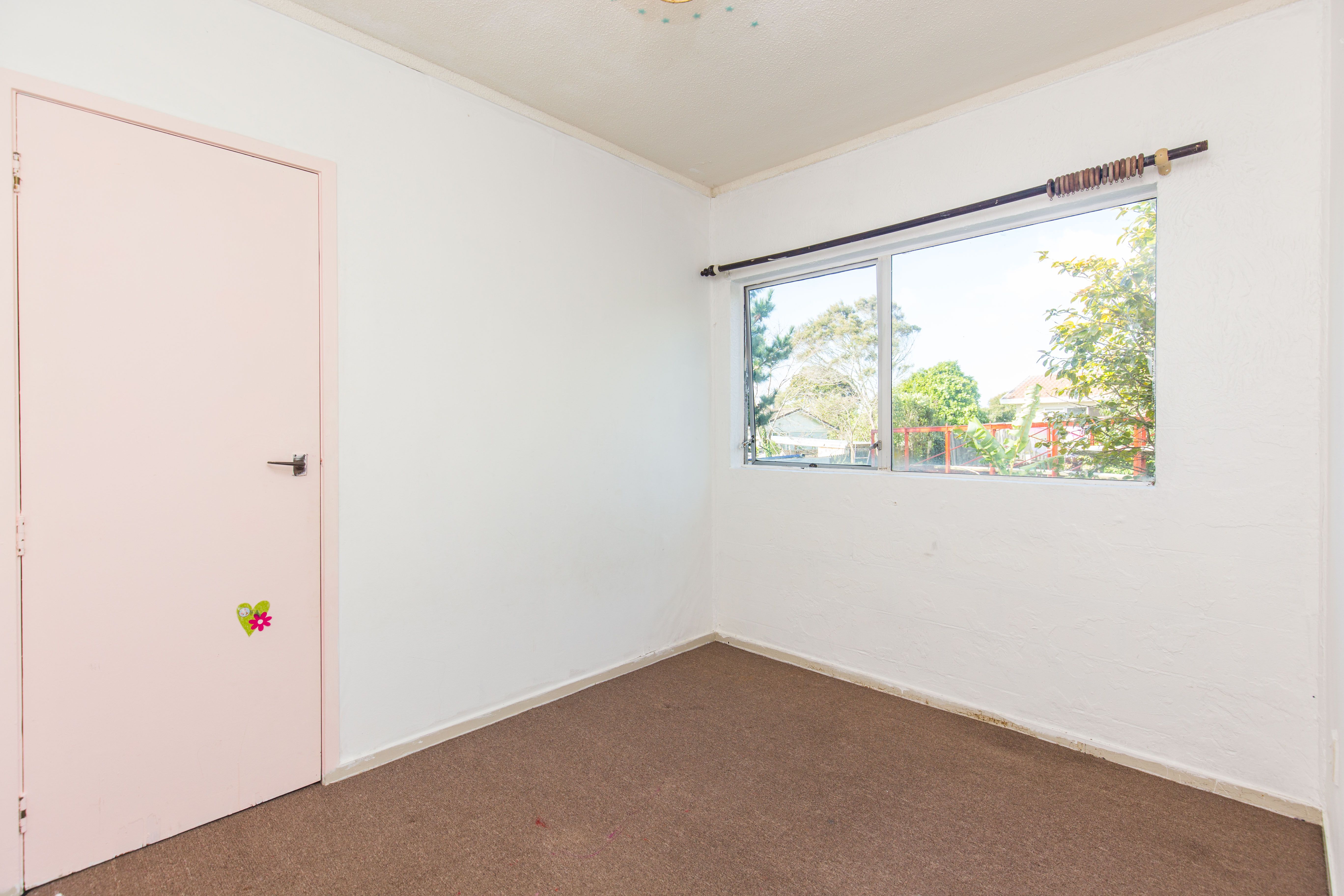 5/92 Titirangi Road, New Lynn, Waitakere City