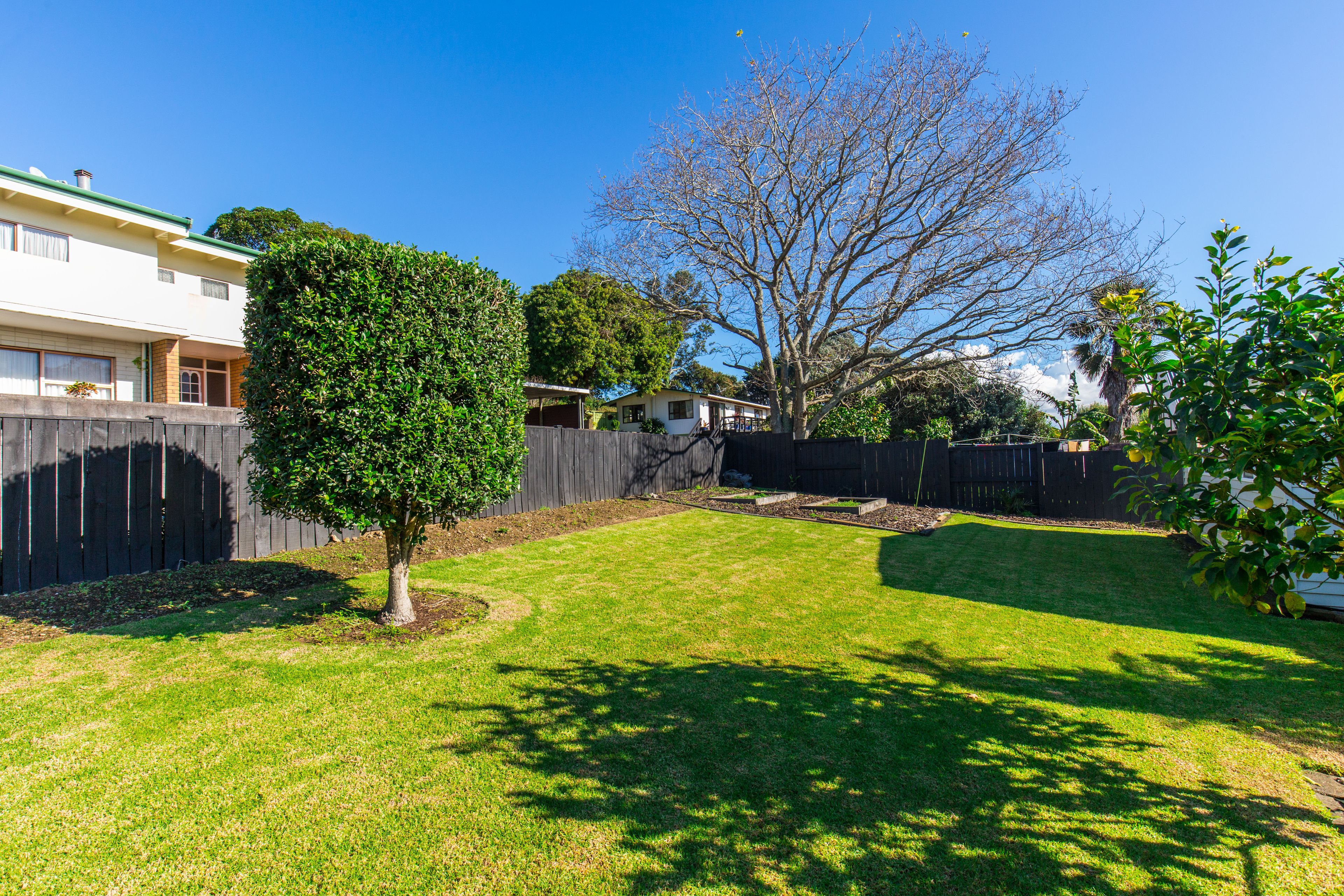 6 Waterlea Avenue, Mangere Bridge, Manukau City